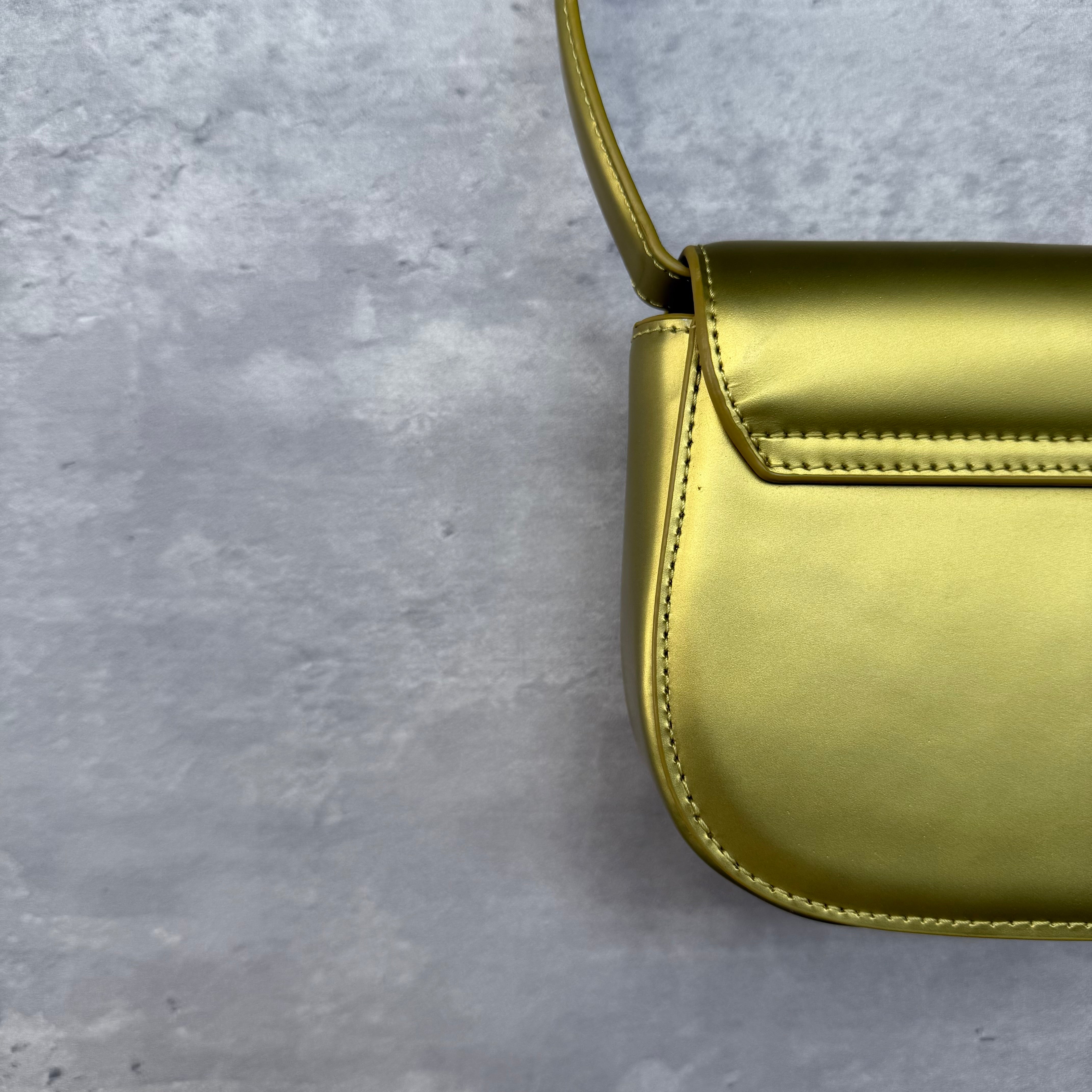 Diesel 1DR Shoulder Bag Matte Gold/Matte Black