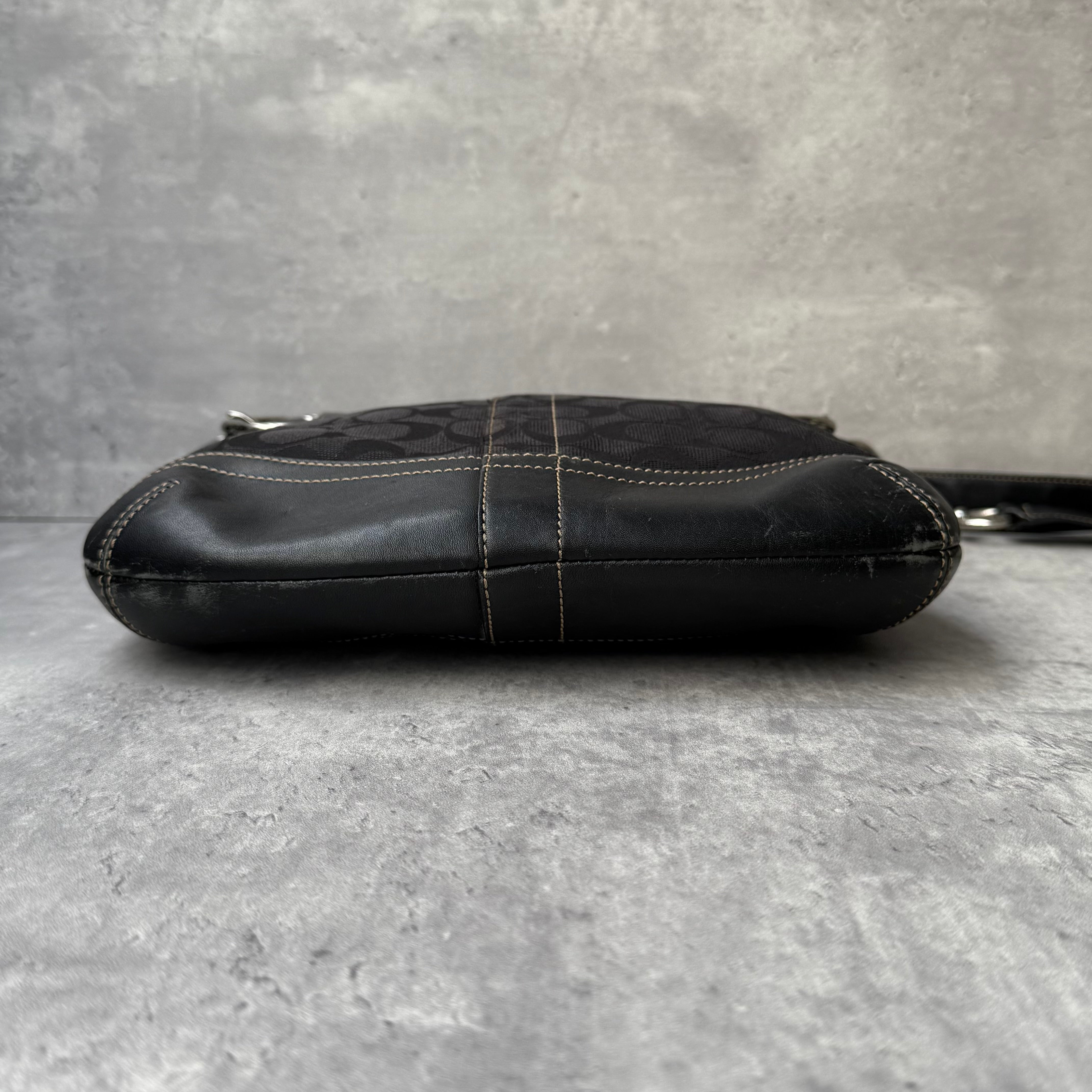 Coach Signature Canvas Crossbody Bag Black