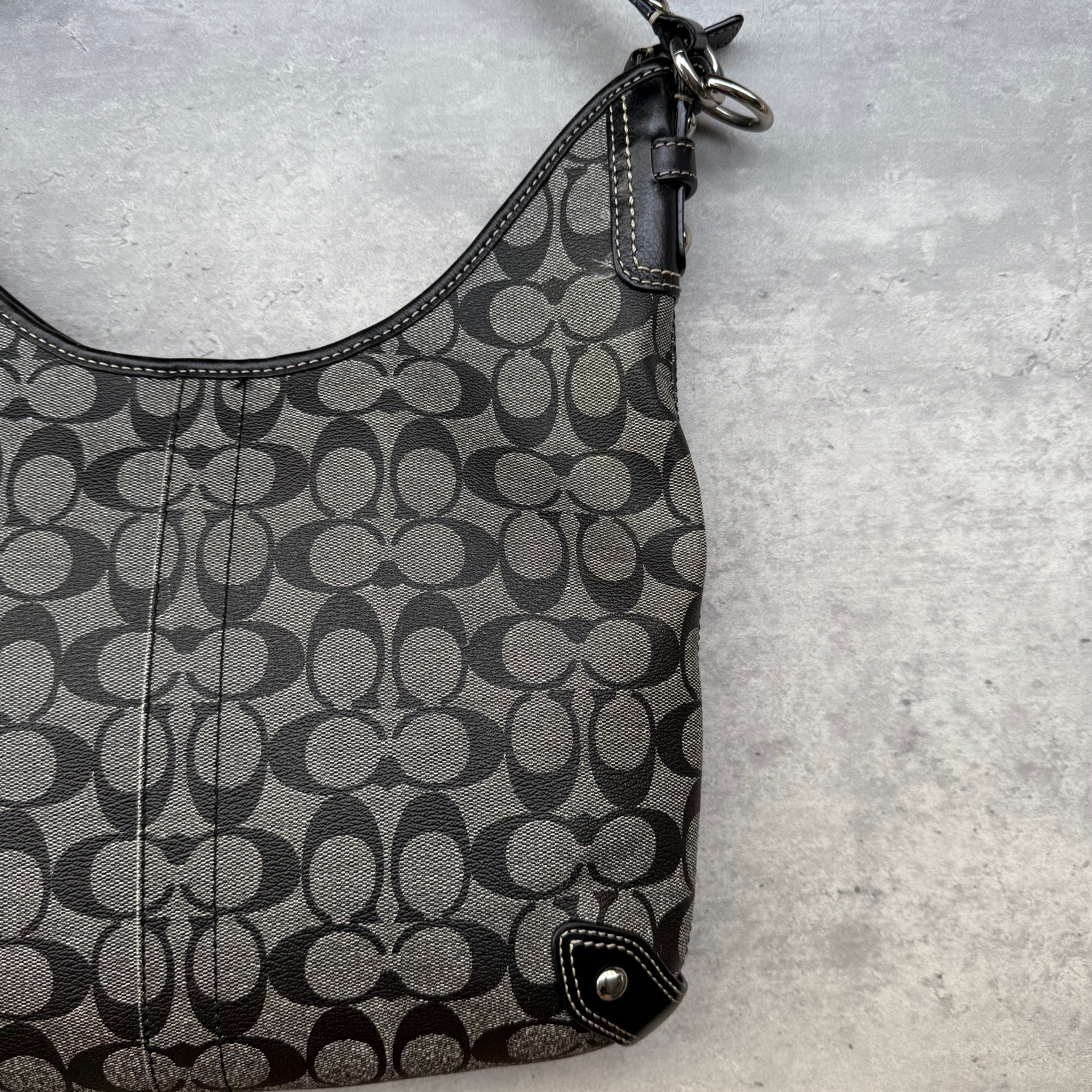 Coach Heritage Stripe Chelsea Hobo ShoulderBag Black/Grey