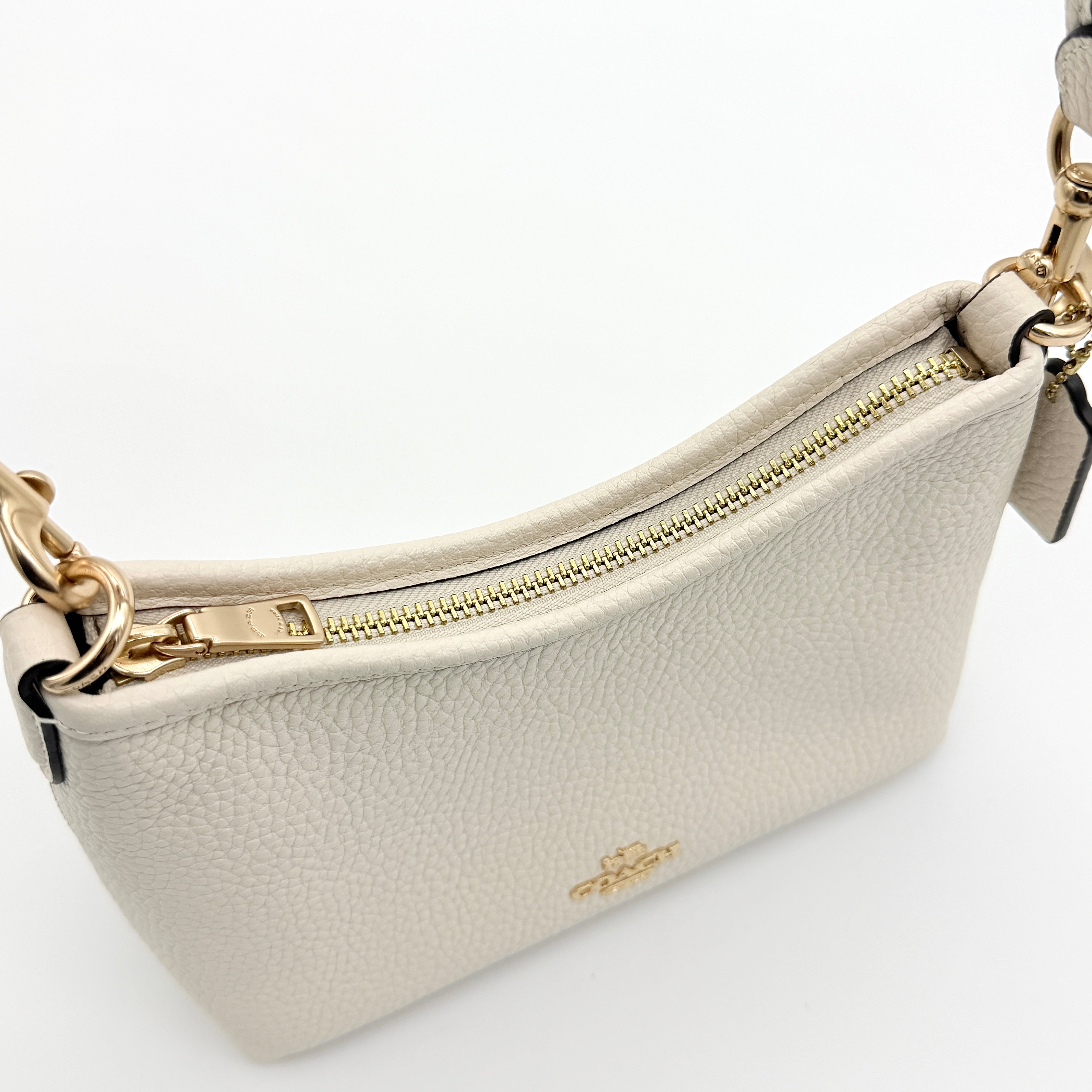 Coach 2Way Laurel Shoulder Bag Ivory