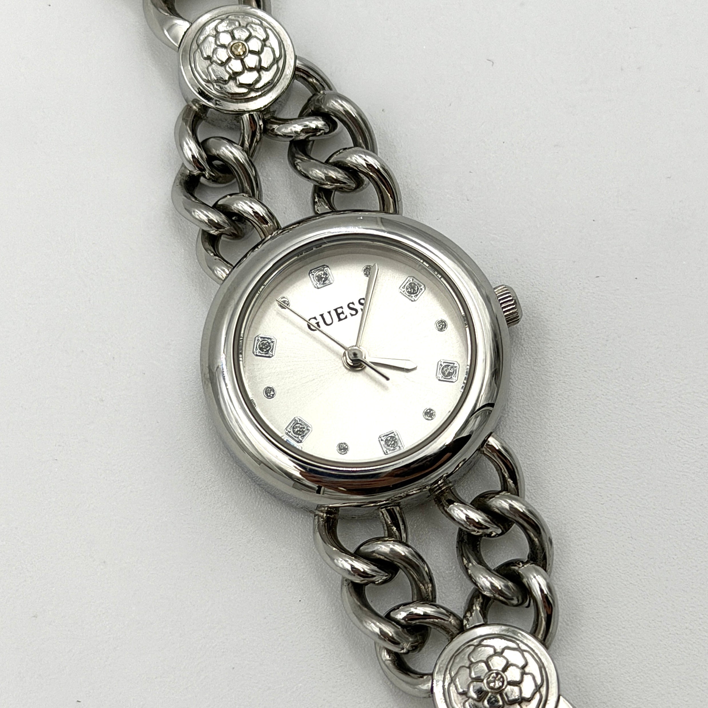 Guess Vienna GW0758L1 Silver-Tone Watch