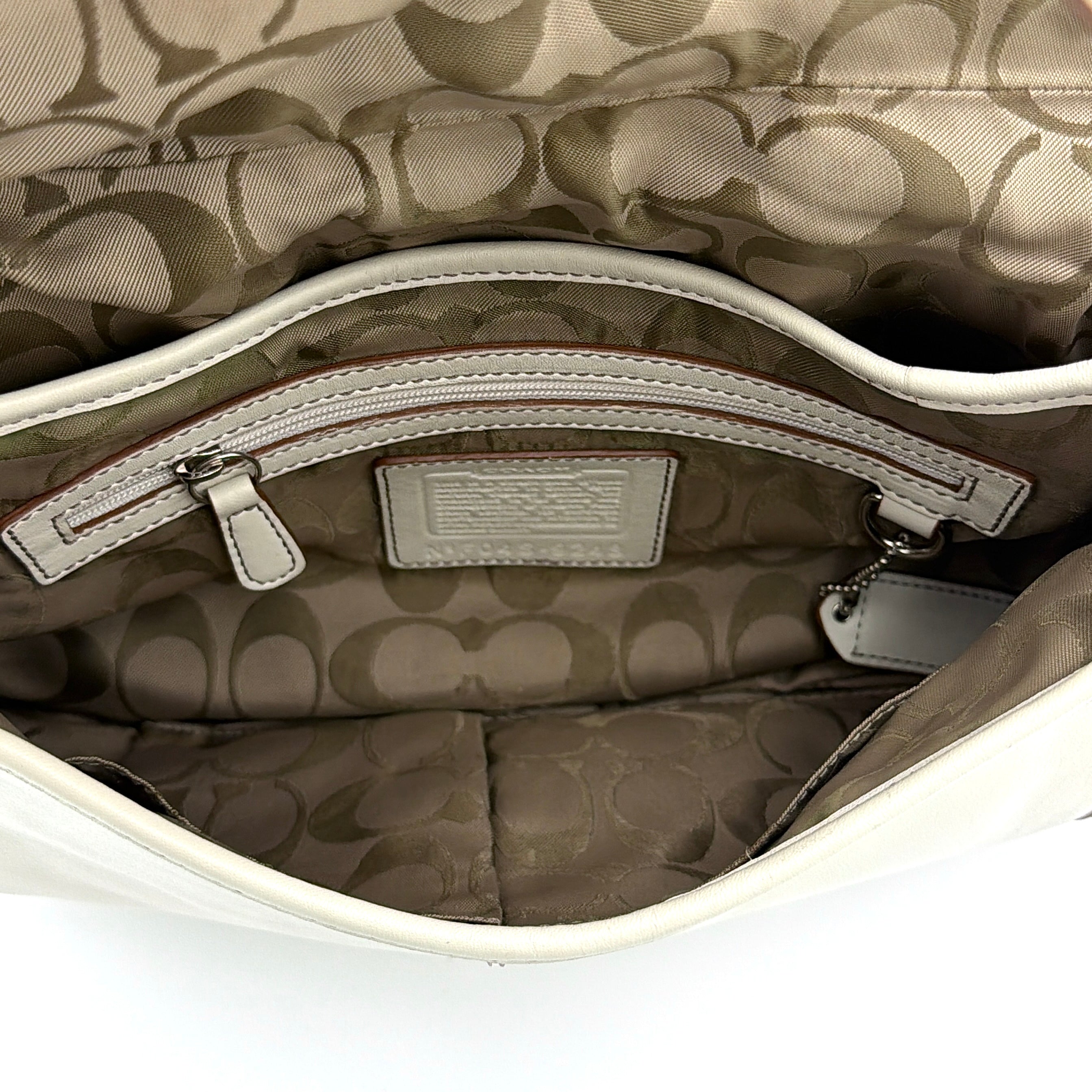 Coach Y2K Signature Soho Buckle Shoulder Bag Cream