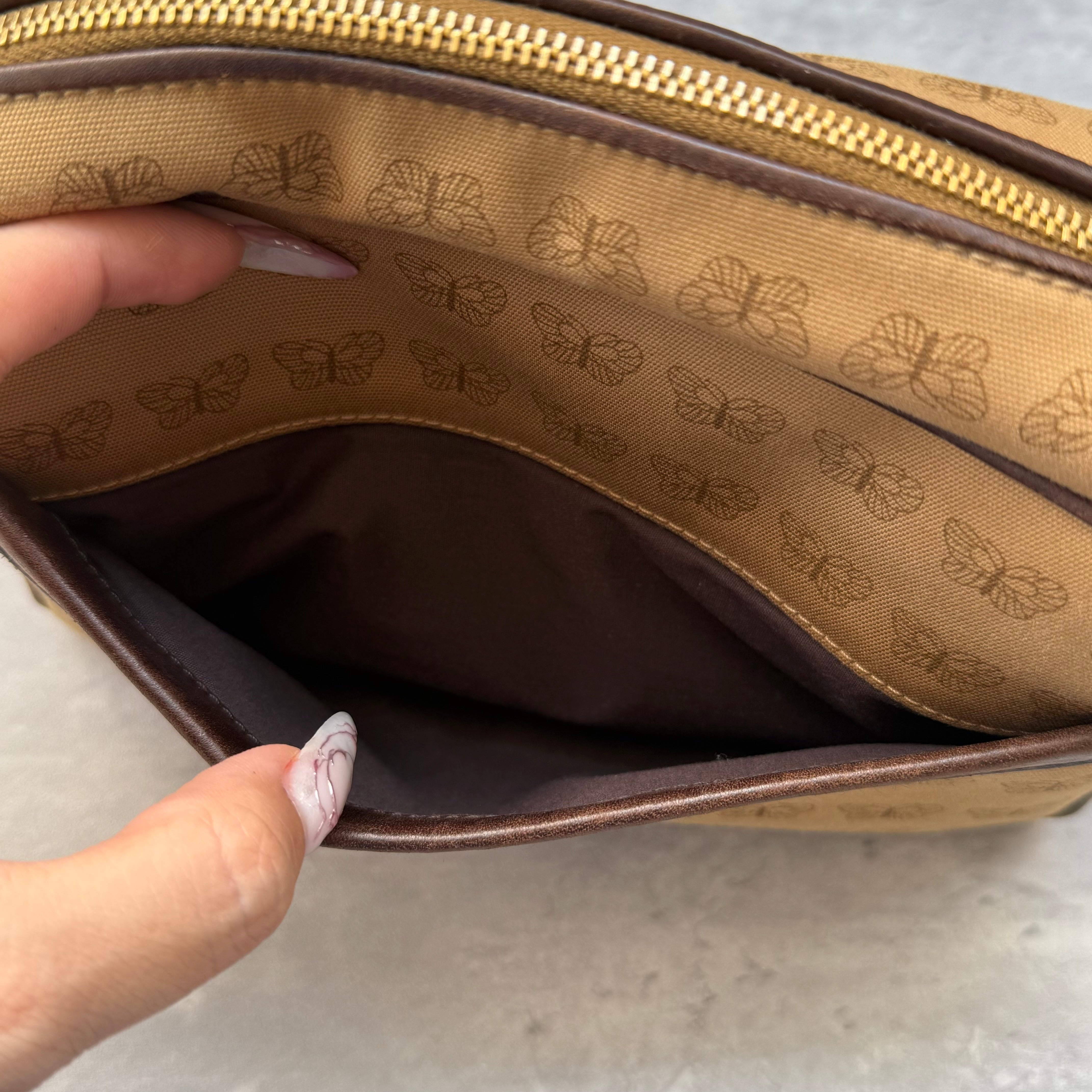 Bottega Veneta Butterfly Pouch Brown