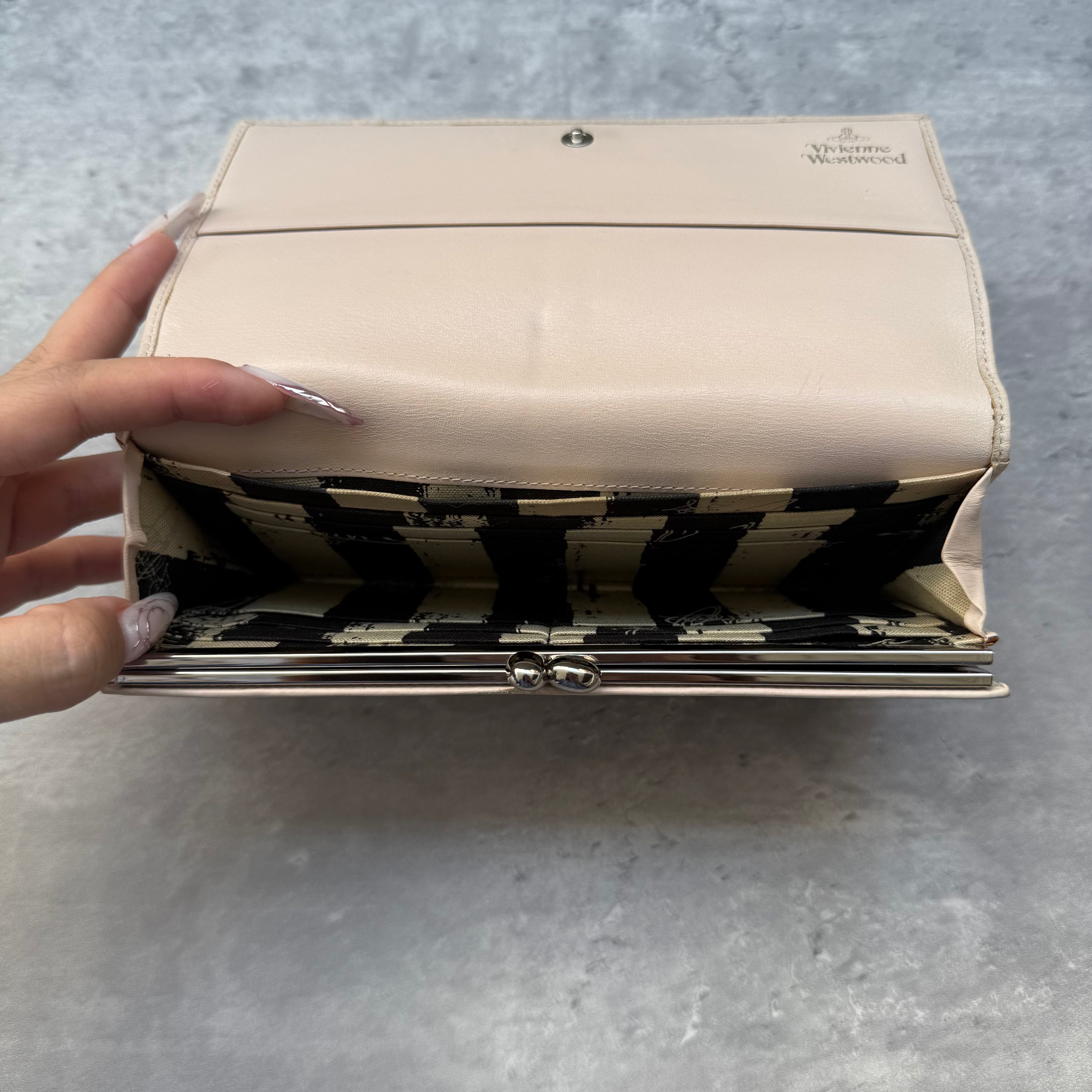 Vivienne Westwood Orb Long Wallet Cream