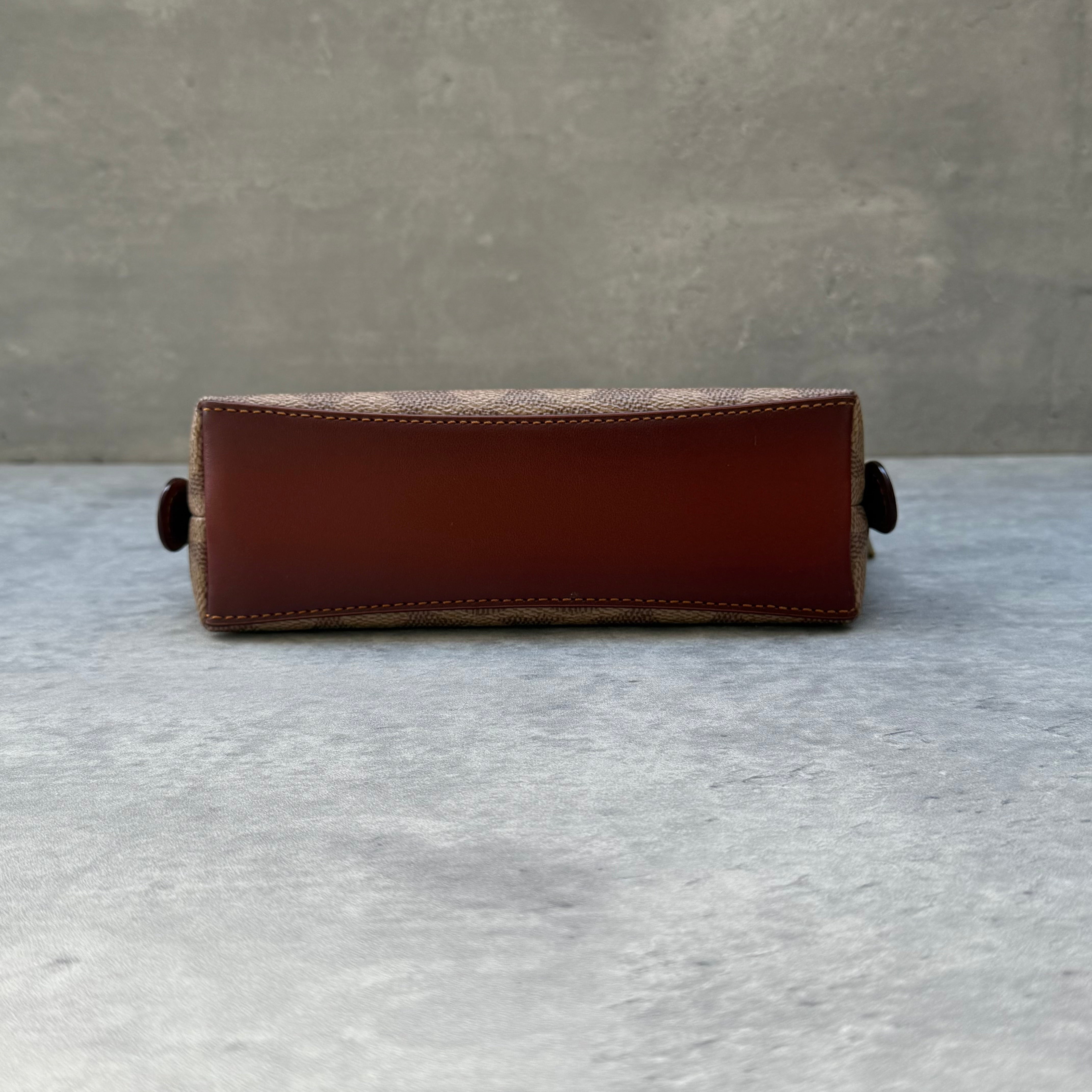 Coach Signature Canvas Cosmetic Case Beige