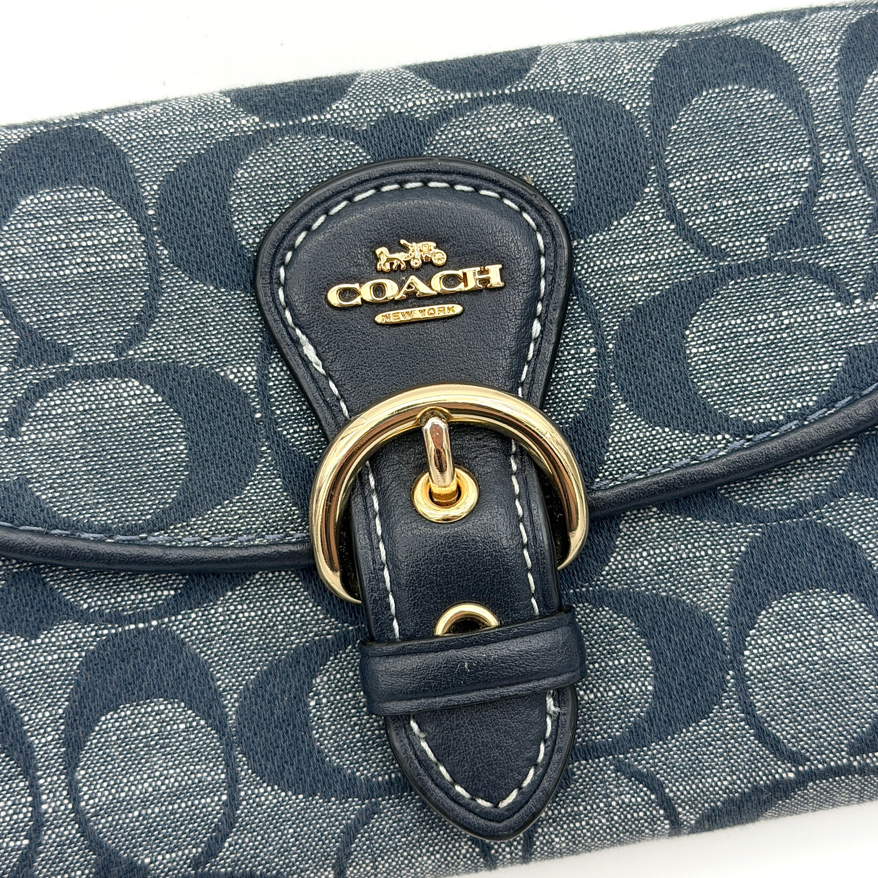 Coach Signature Kleo Wallet Chambray Denim
