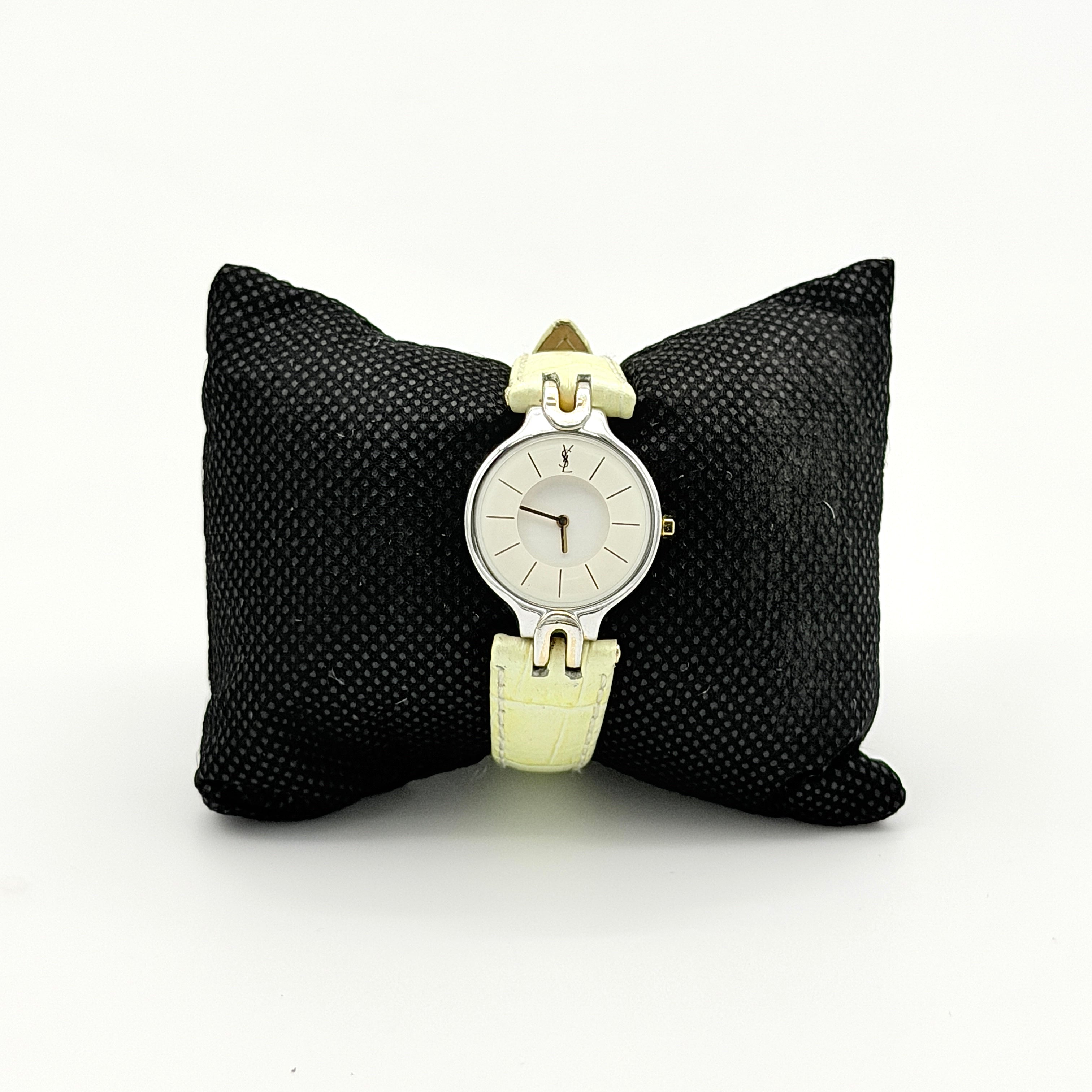 Yves Saint Laurent 5421-H08070Y Wrist Watch Yellow