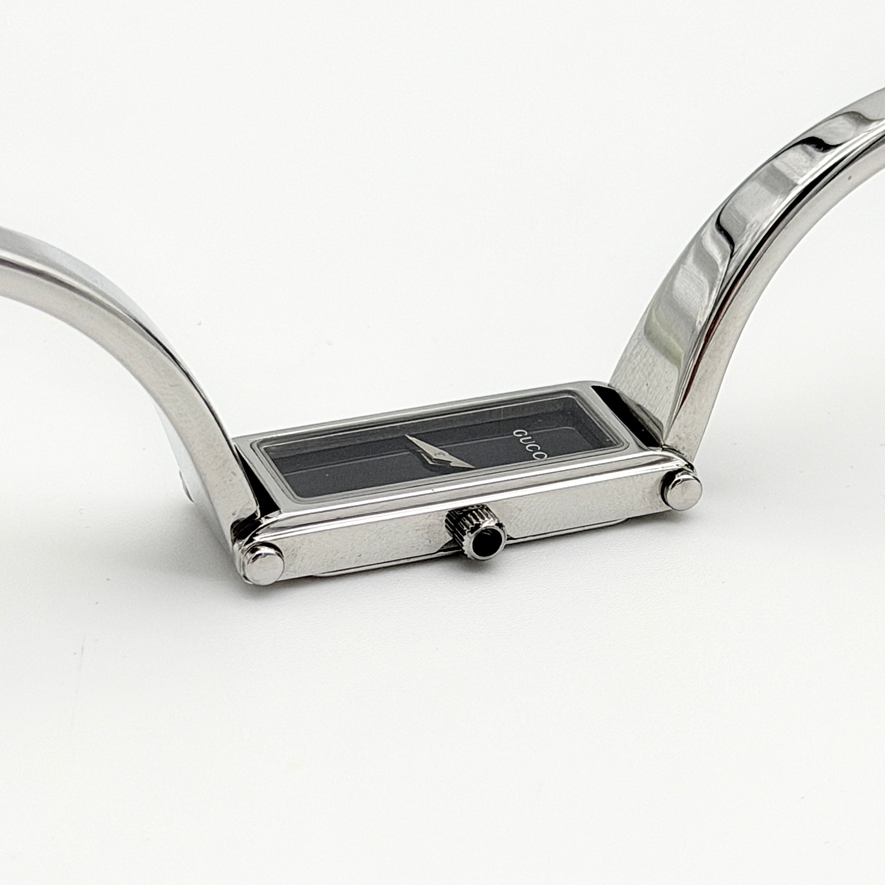 Gucci 1500L Black Dial Bangle Watch