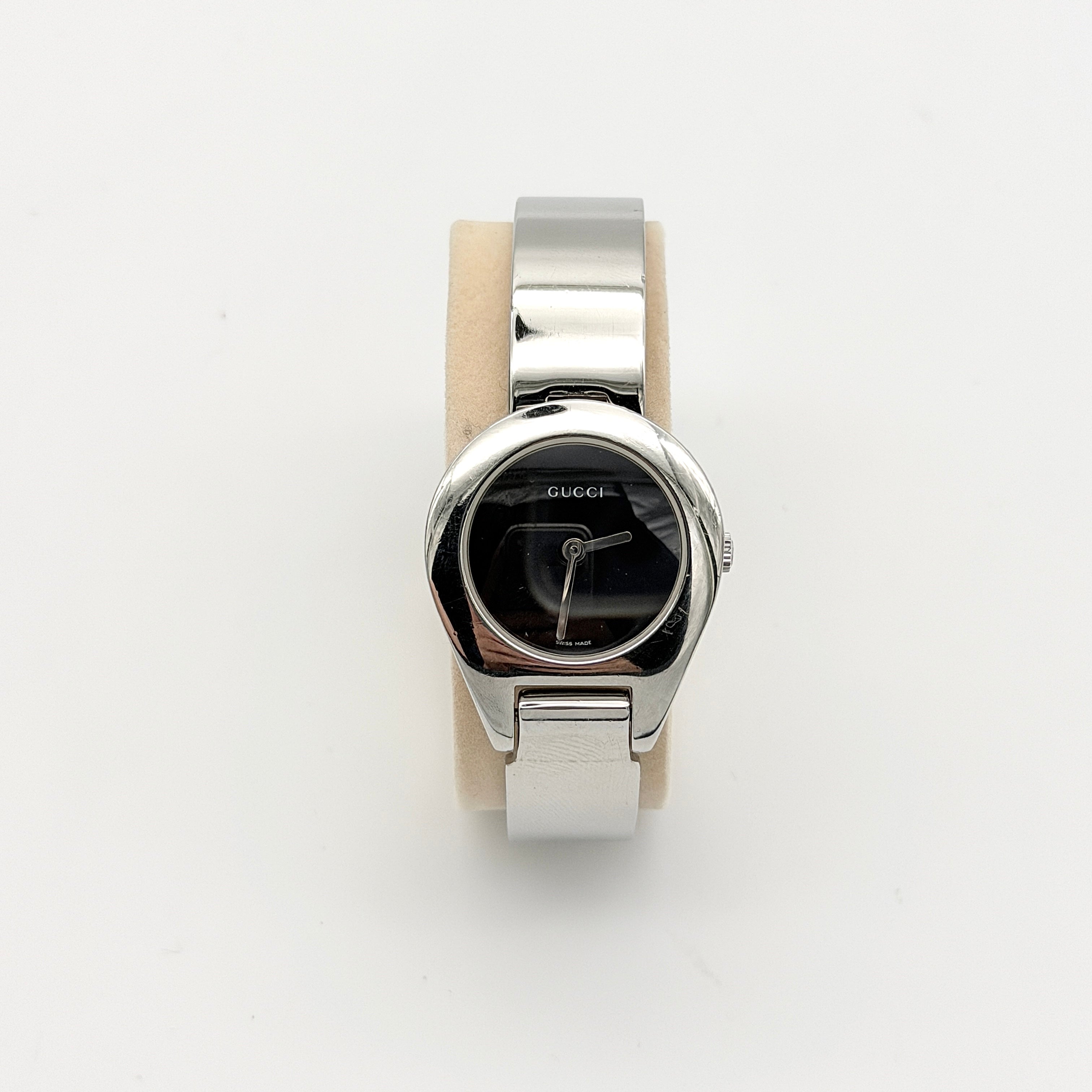 Gucci 6700L Black Dial Bangle Watch