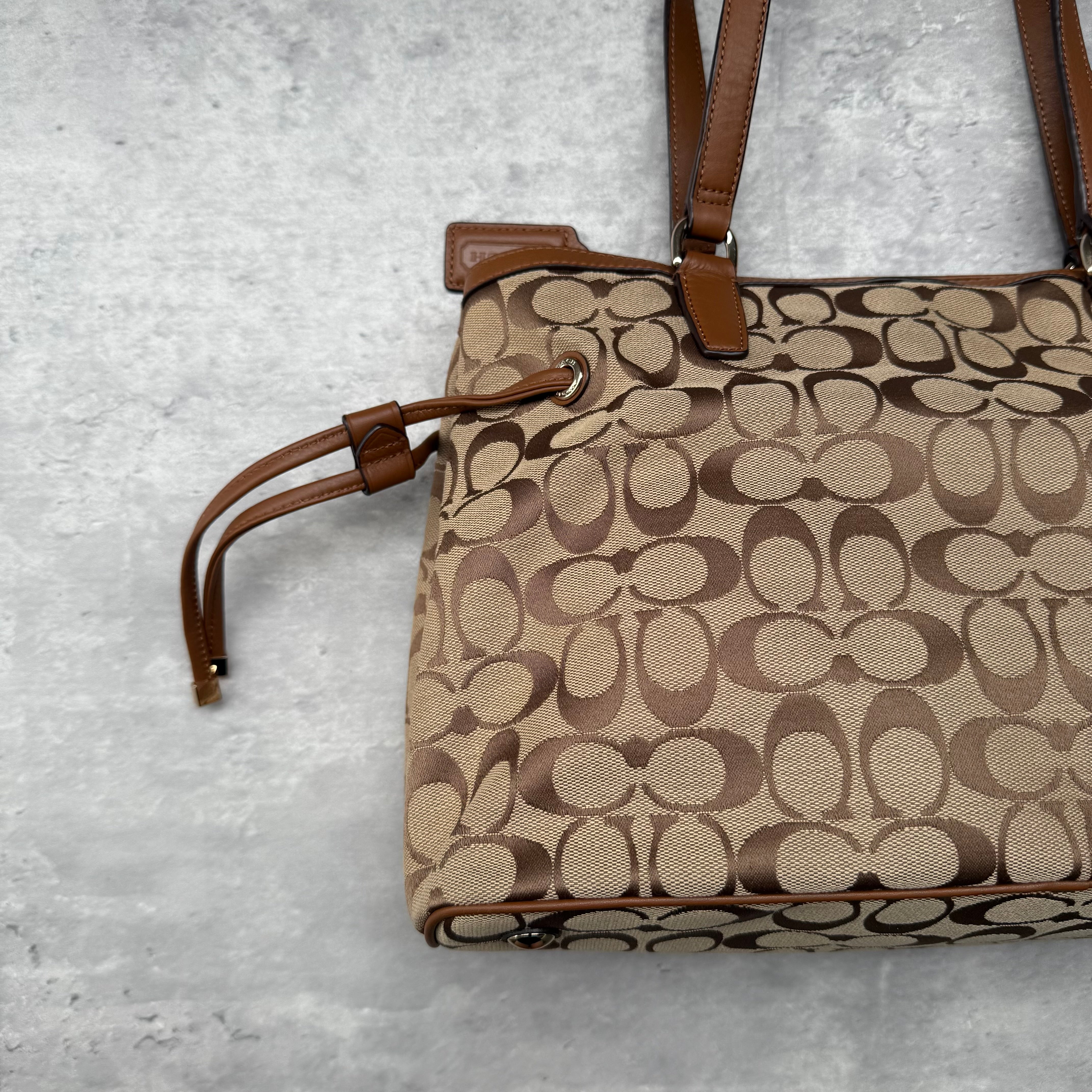 Coach Signature Stripe Drawstring HandBag Beige/Pink