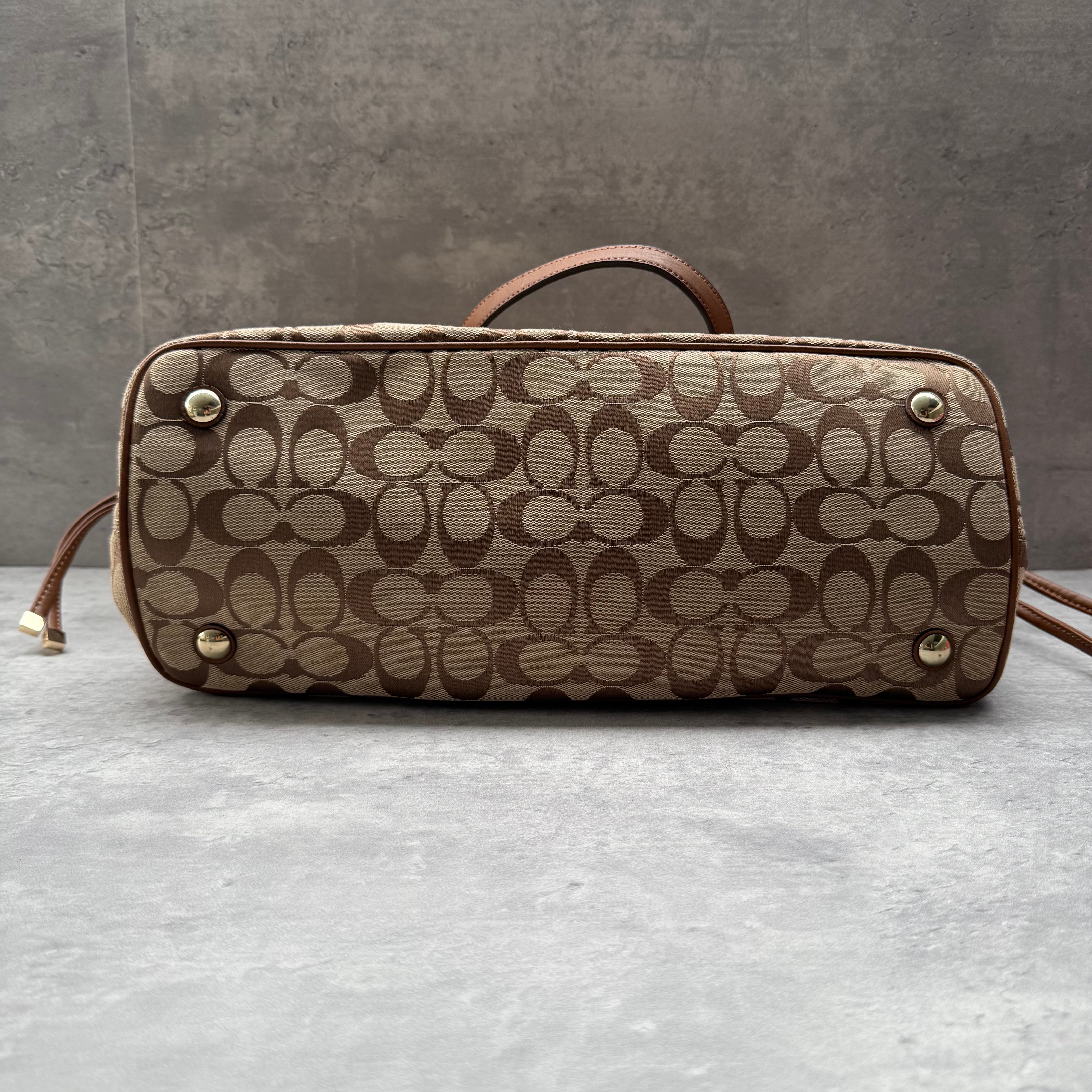 Coach Signature Stripe Drawstring HandBag Beige/Pink