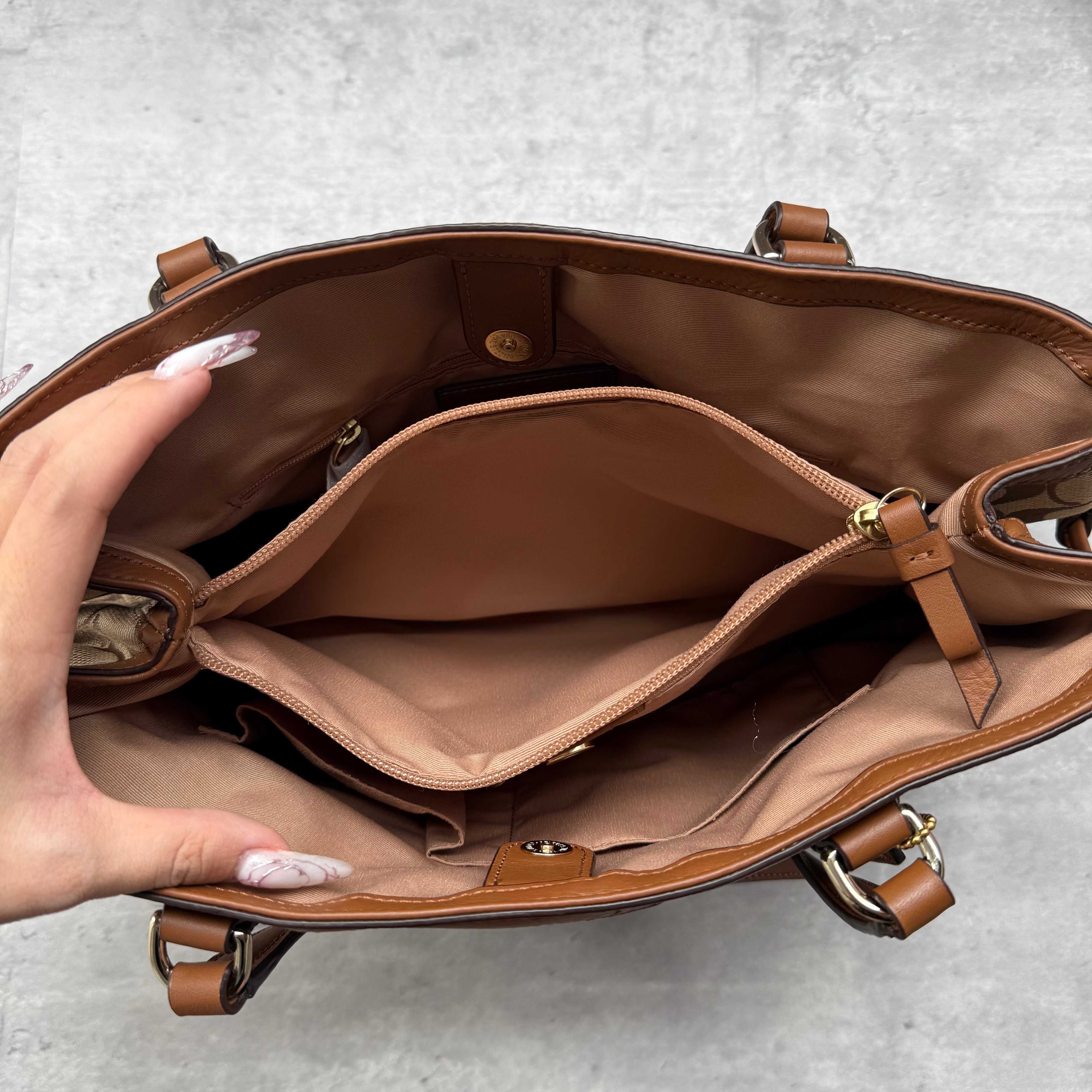 Coach Signature Stripe Drawstring HandBag Beige/Pink