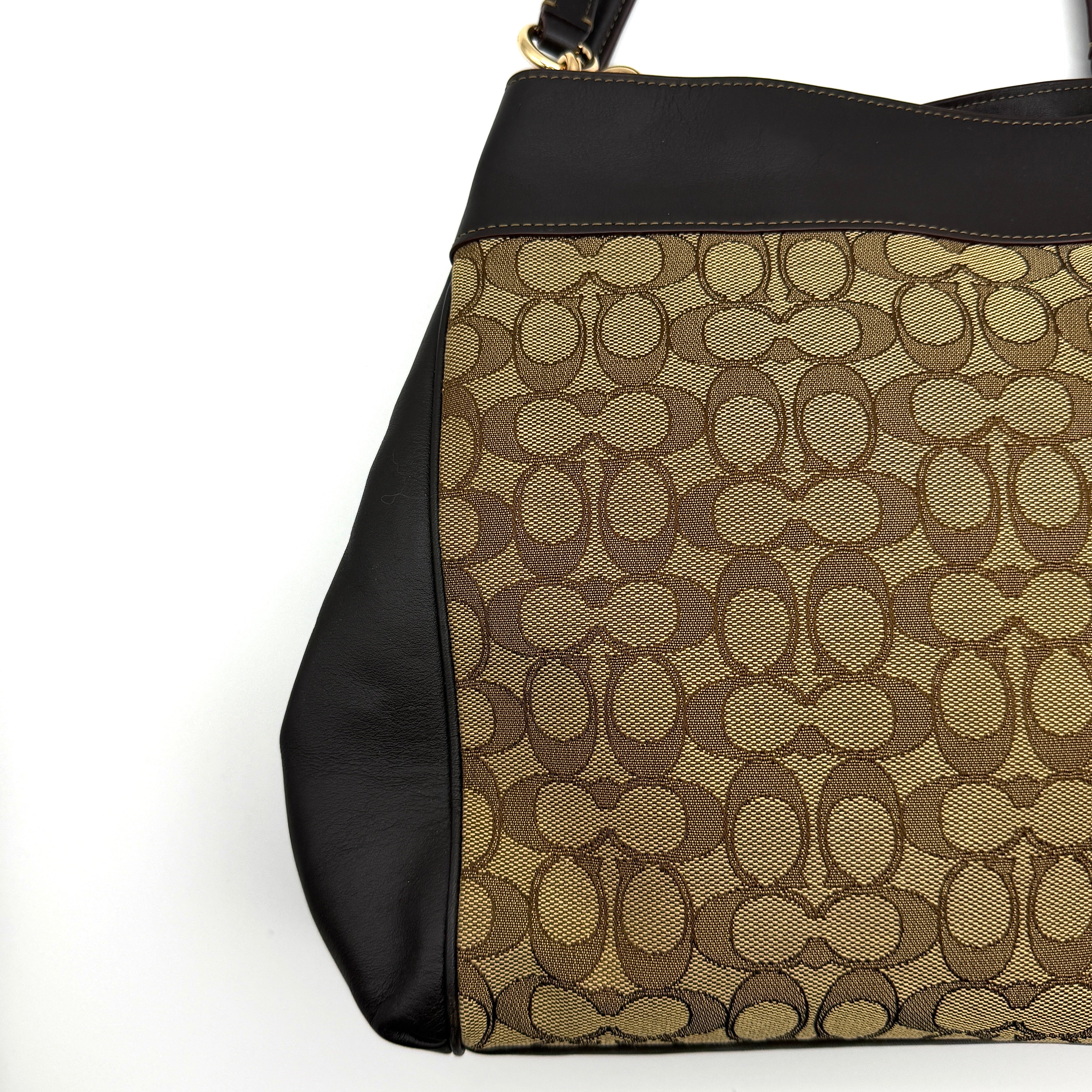 Coach Signature Lexy Canvas Shoulder Bag Beige/Brown