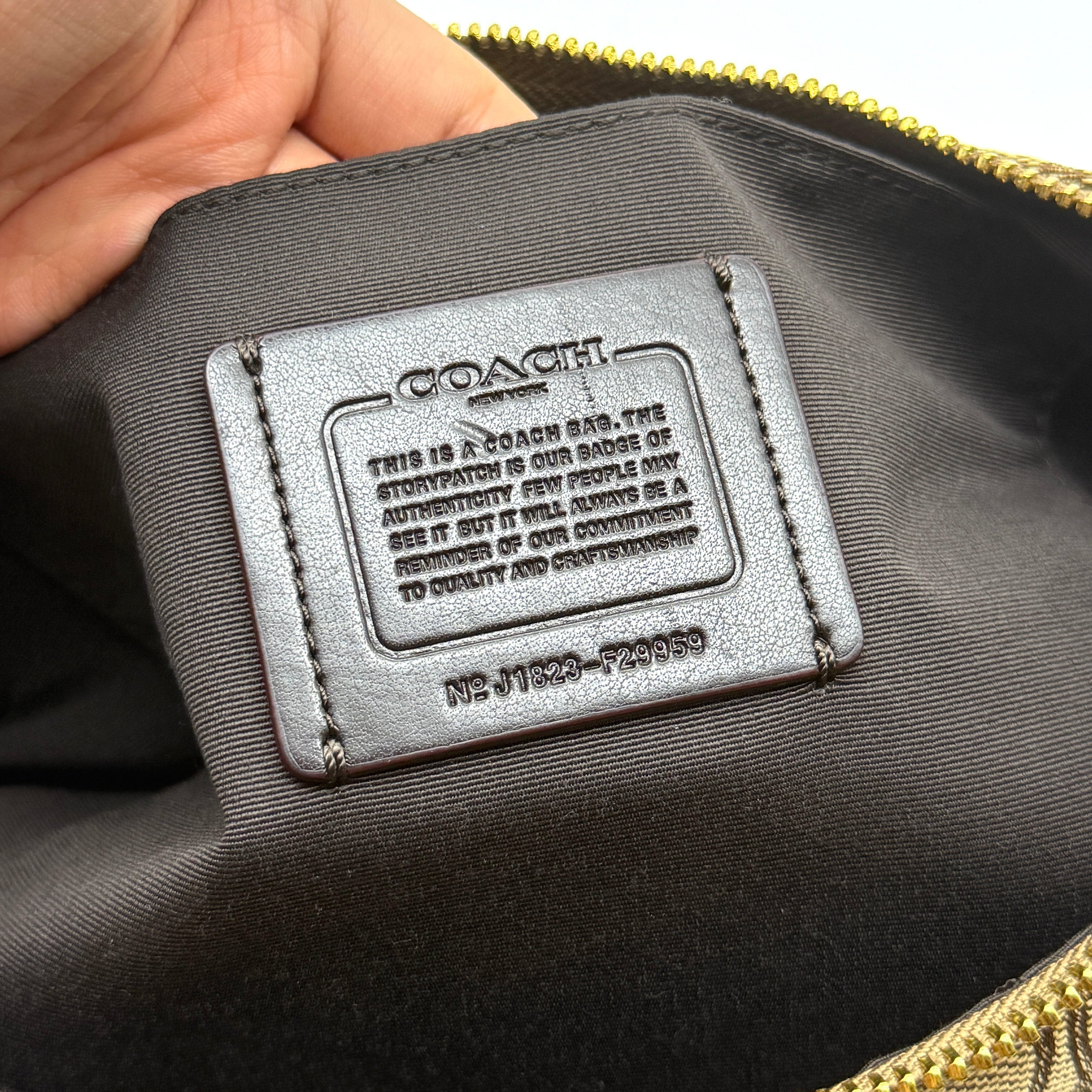 Coach Signature Hobo Canvas Shoulder Bag Beige/Brown