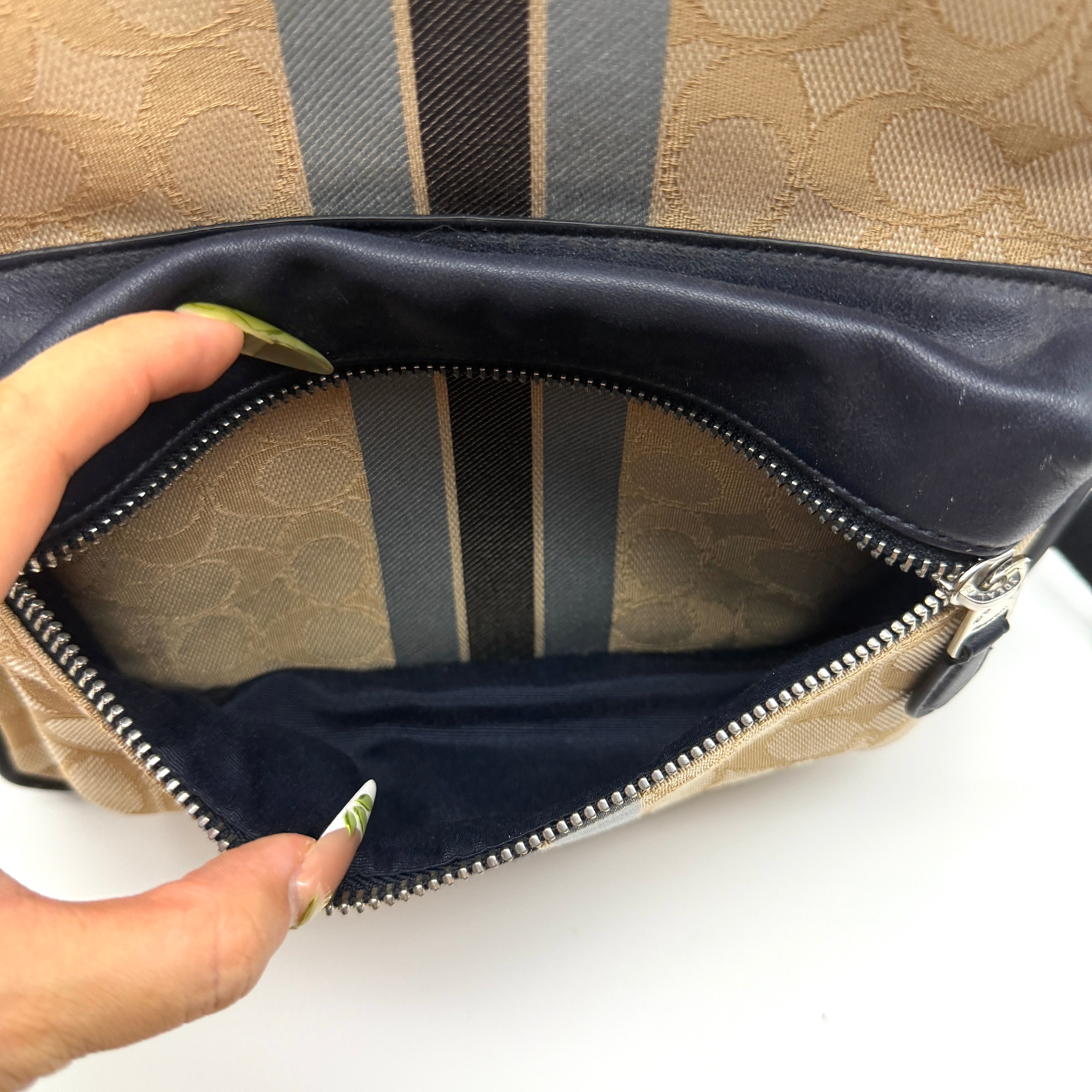 Coach Signature Charlie Stripe Backpack Beige/Navy