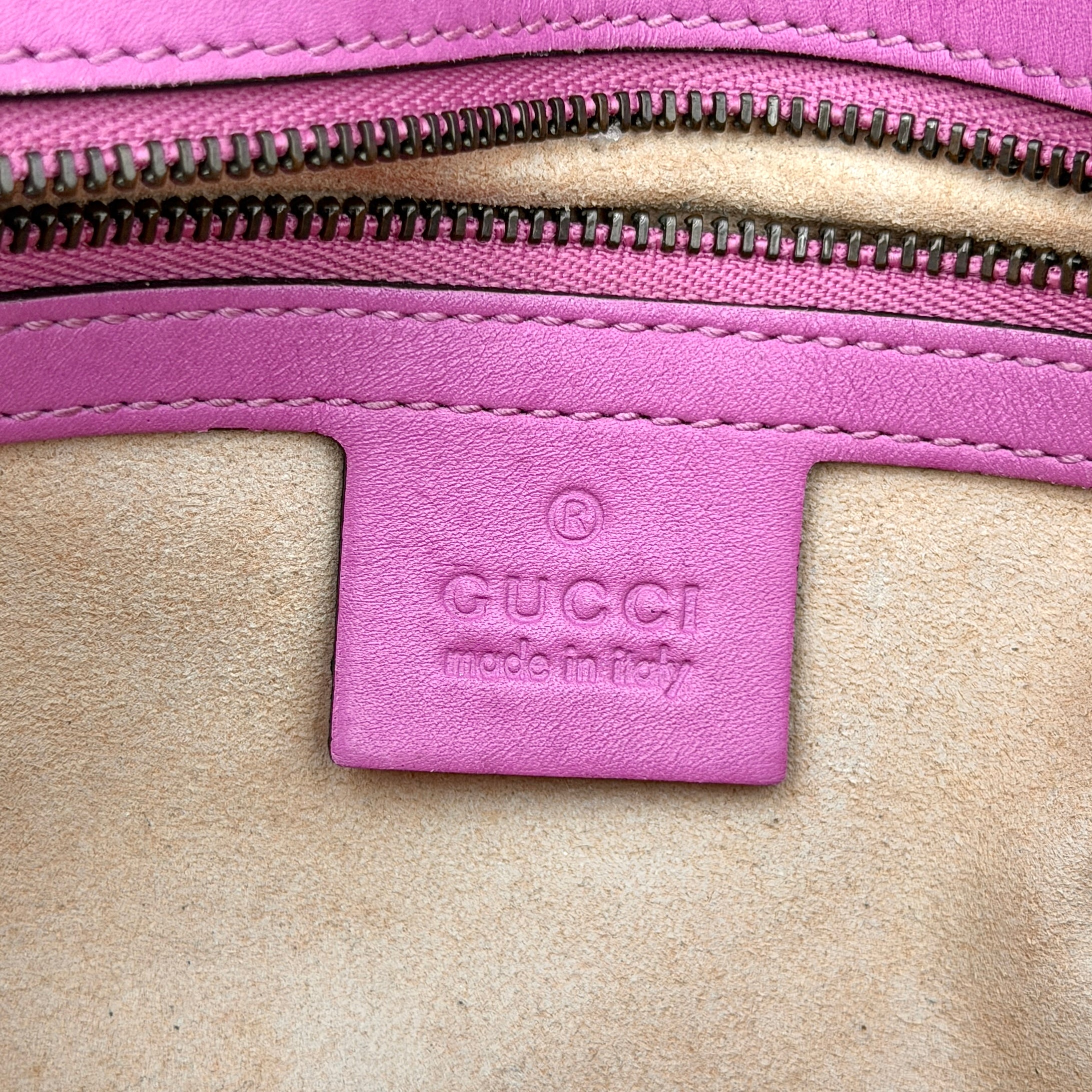 Gucci GG Marmont Matelasse Leather Shoulder Bag Pink