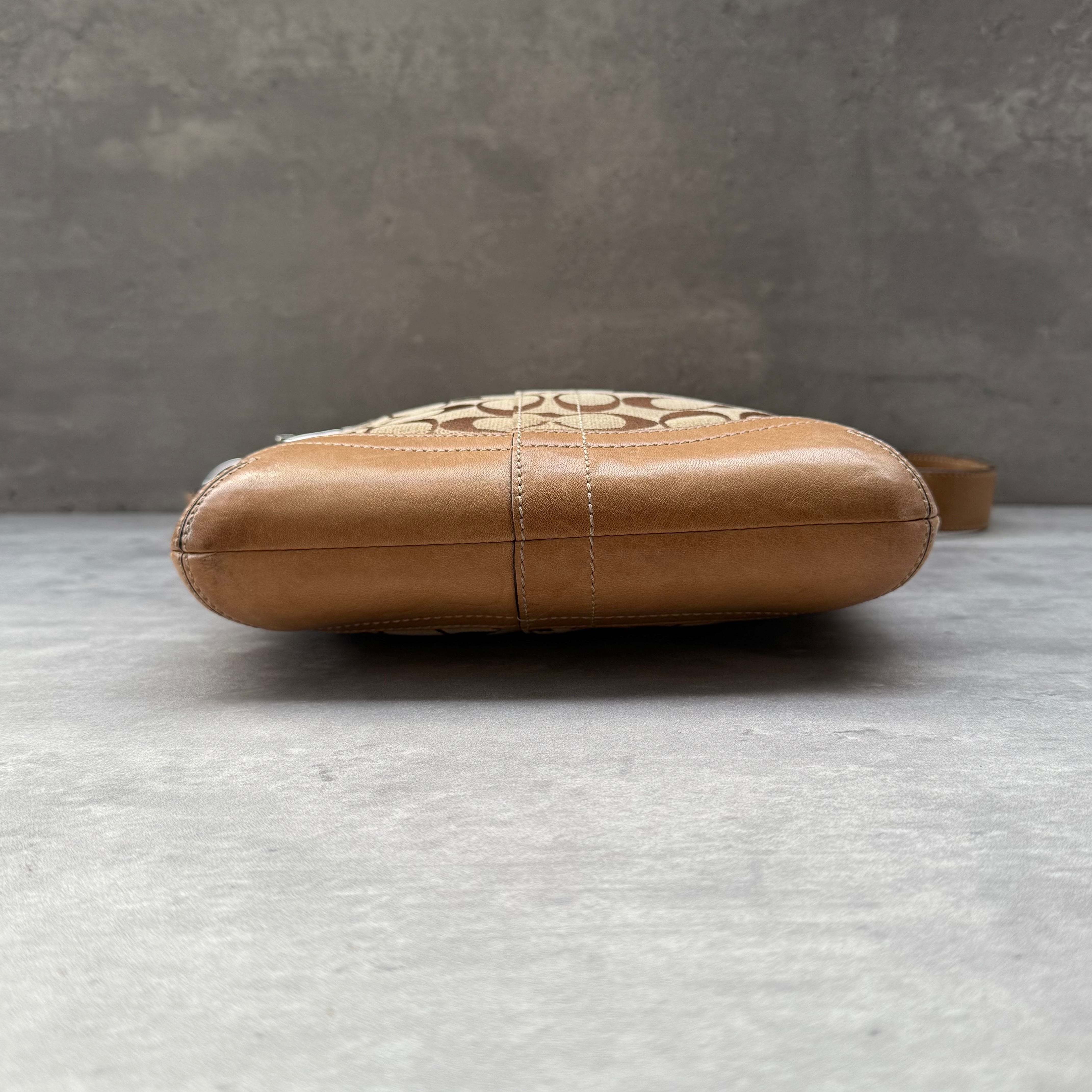 Coach Signature Canvas Crossbody Bag Beige/Tan