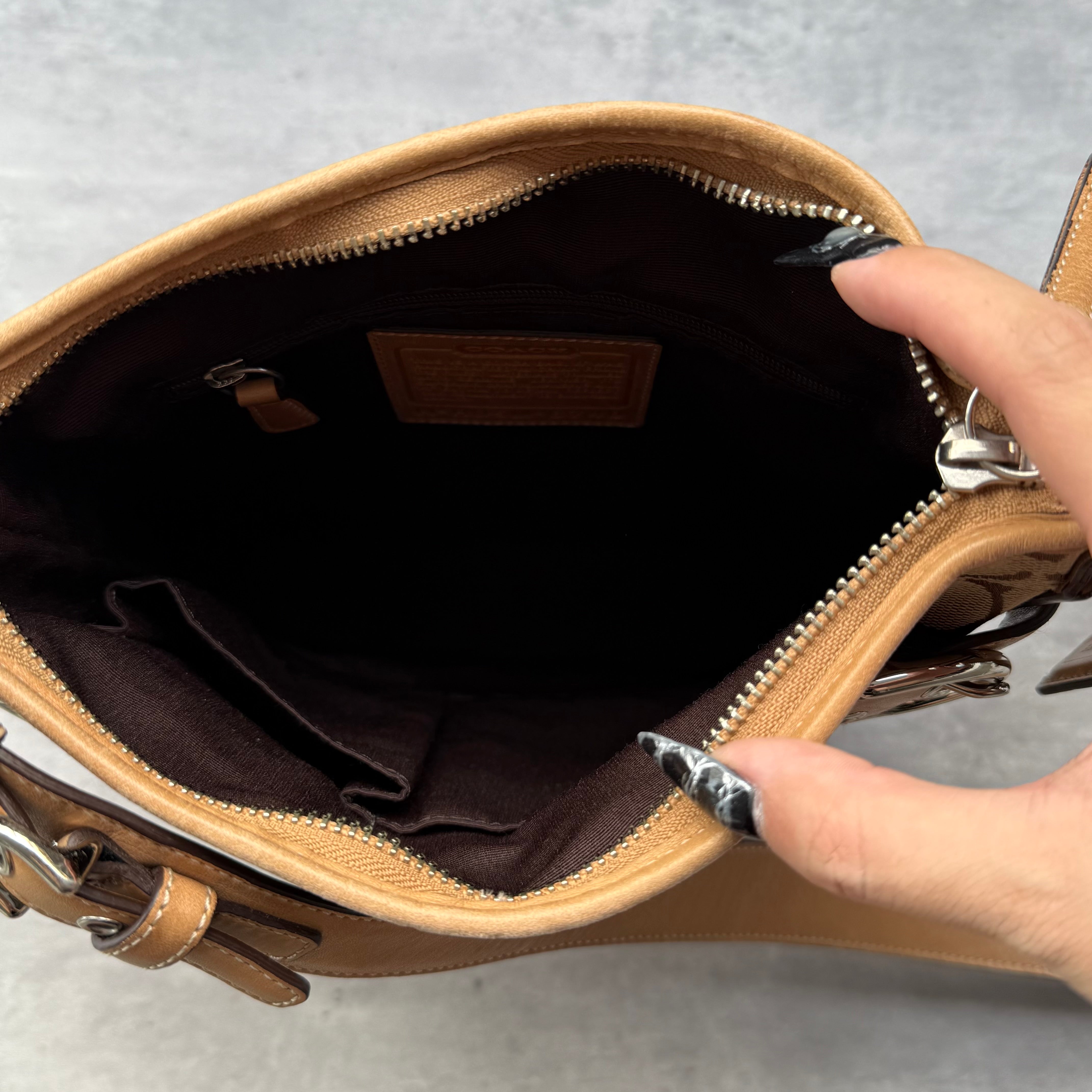 Coach Signature Canvas Crossbody Bag Beige/Tan