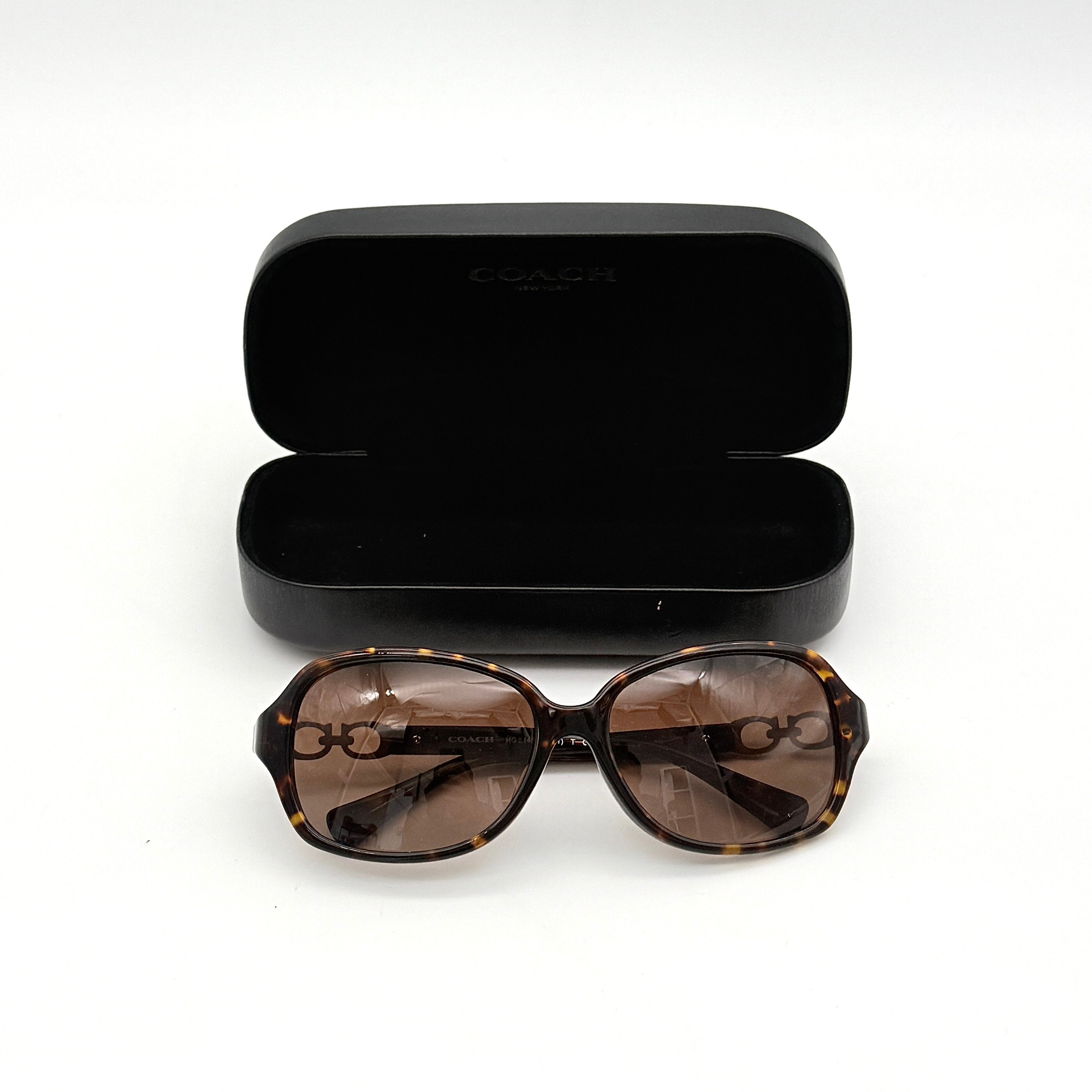 Coach HC8146F Kissing C Sunglasses Dark Tortoise
