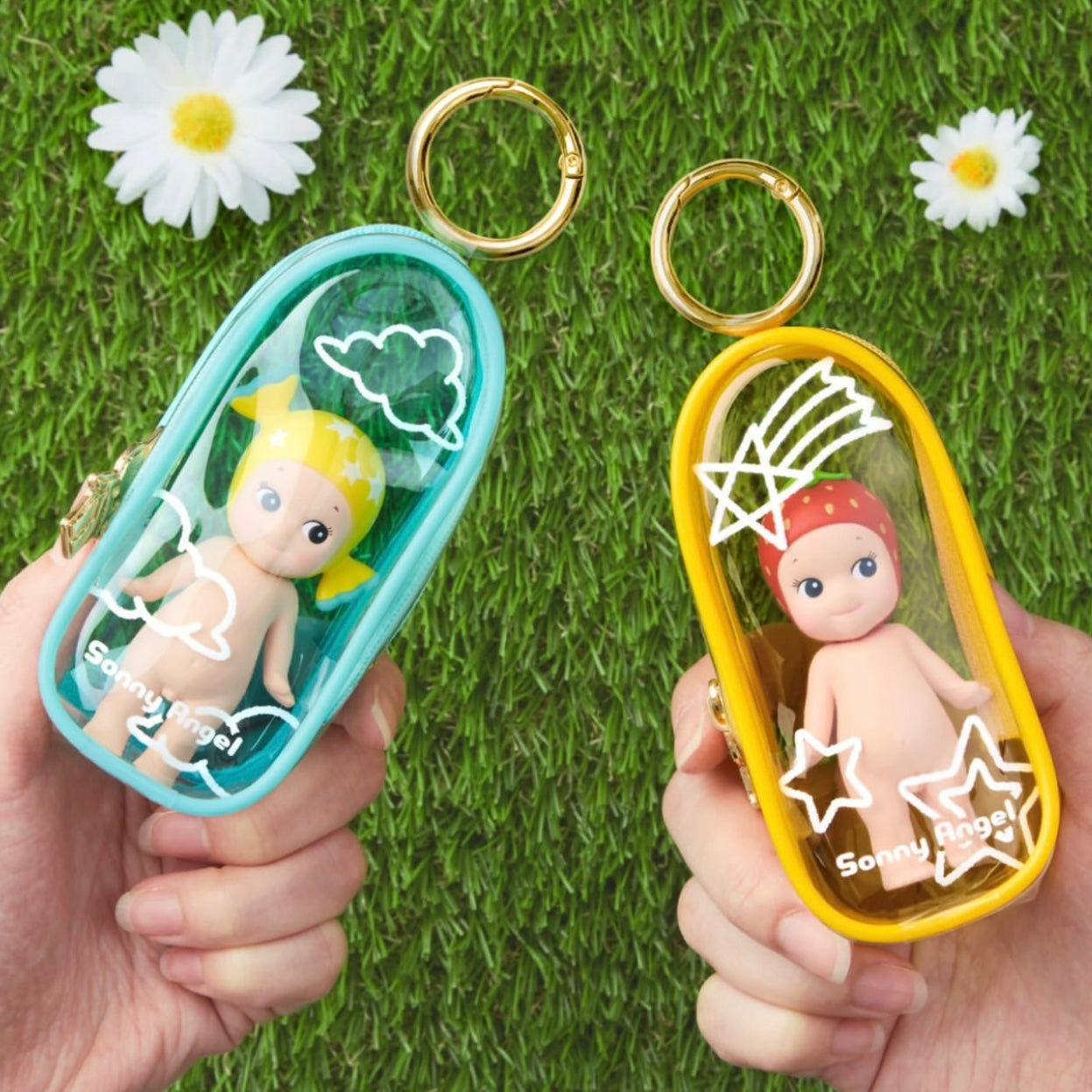 Sonny Angel My Bestie Case with unique motif, zippered transparent display pouch and gold keyring for single figure storage.