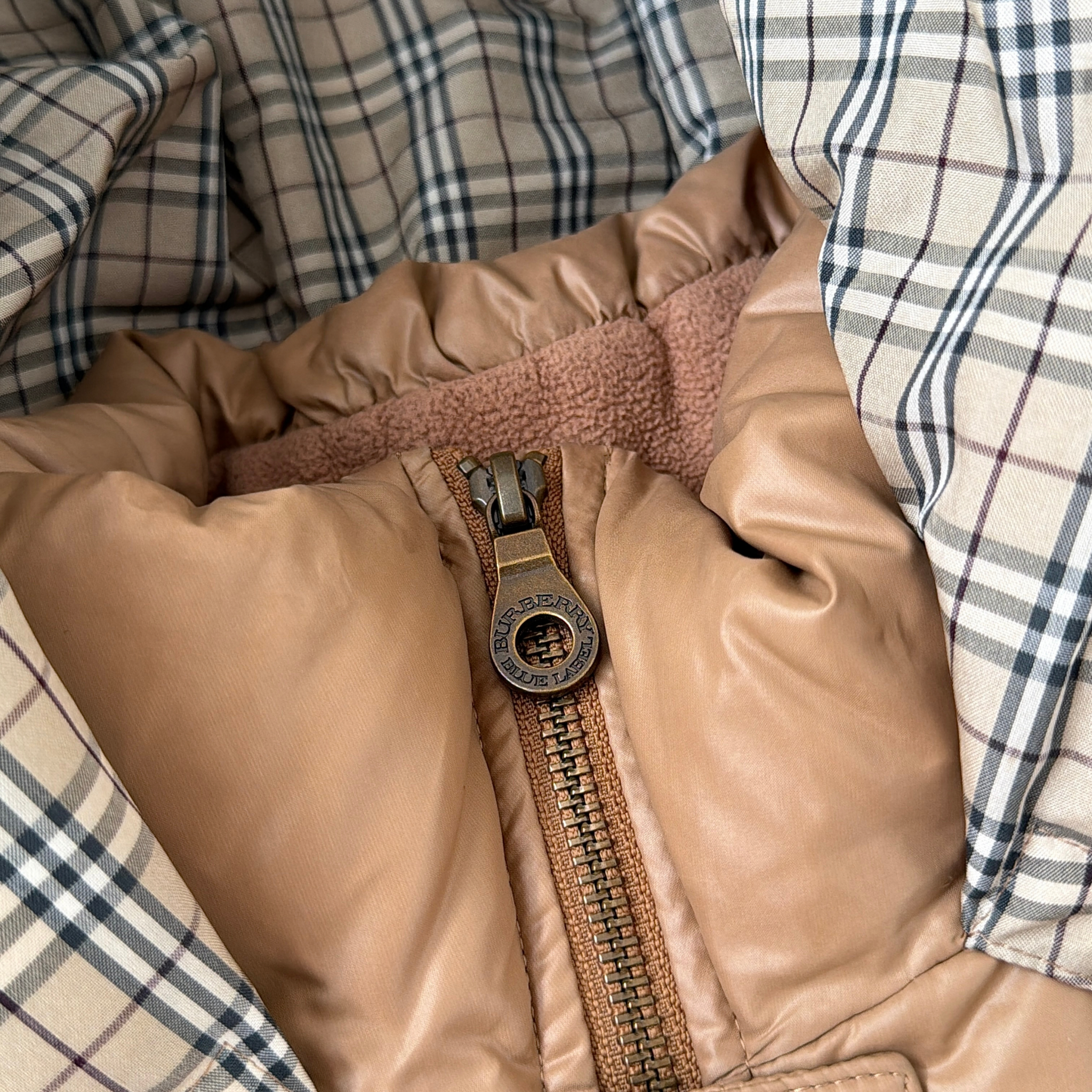 (38) Burberry Blue Label Nova Check Down Puffer Hoodie Vest Beige
