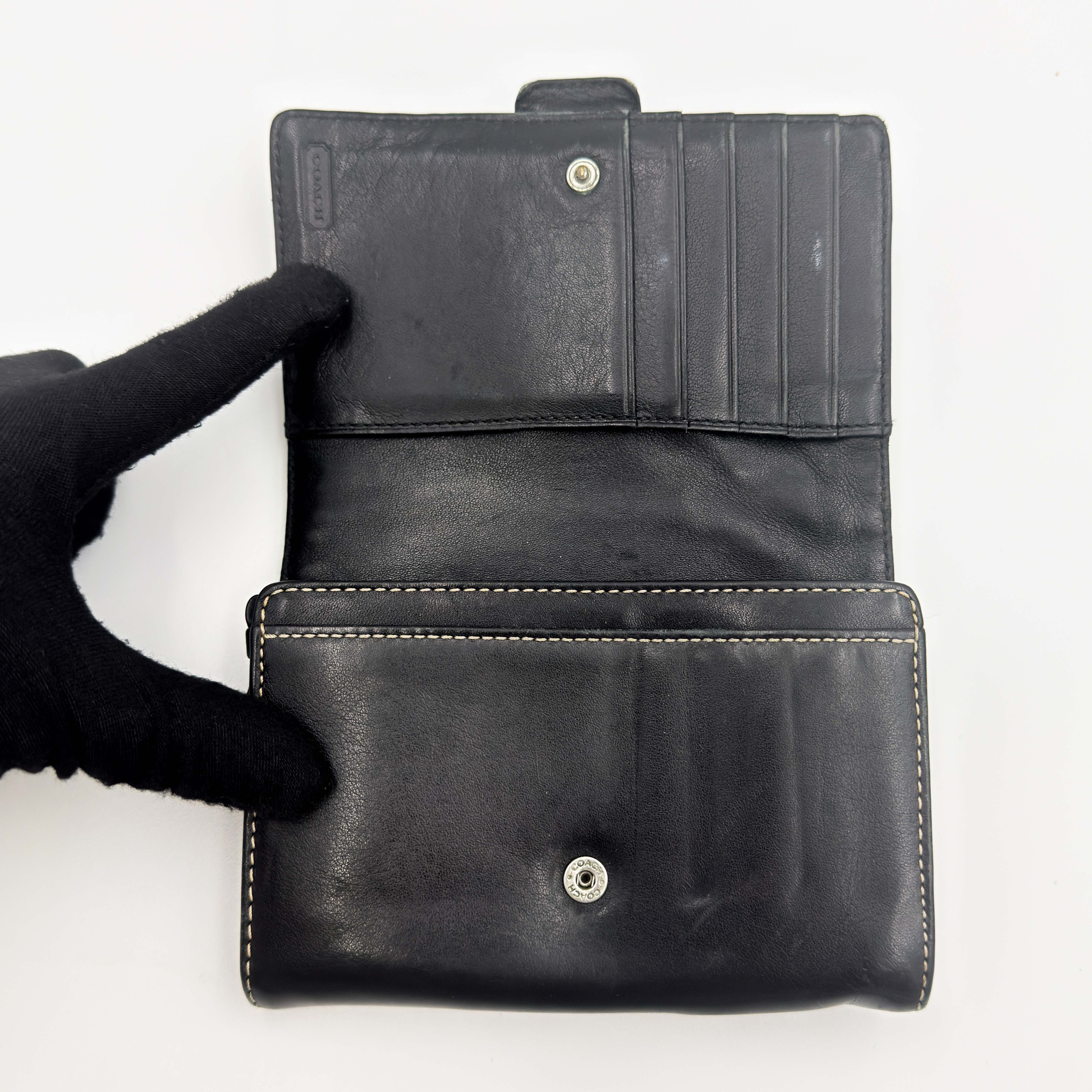 Coach Y2K Soho Buckle Wallet Black