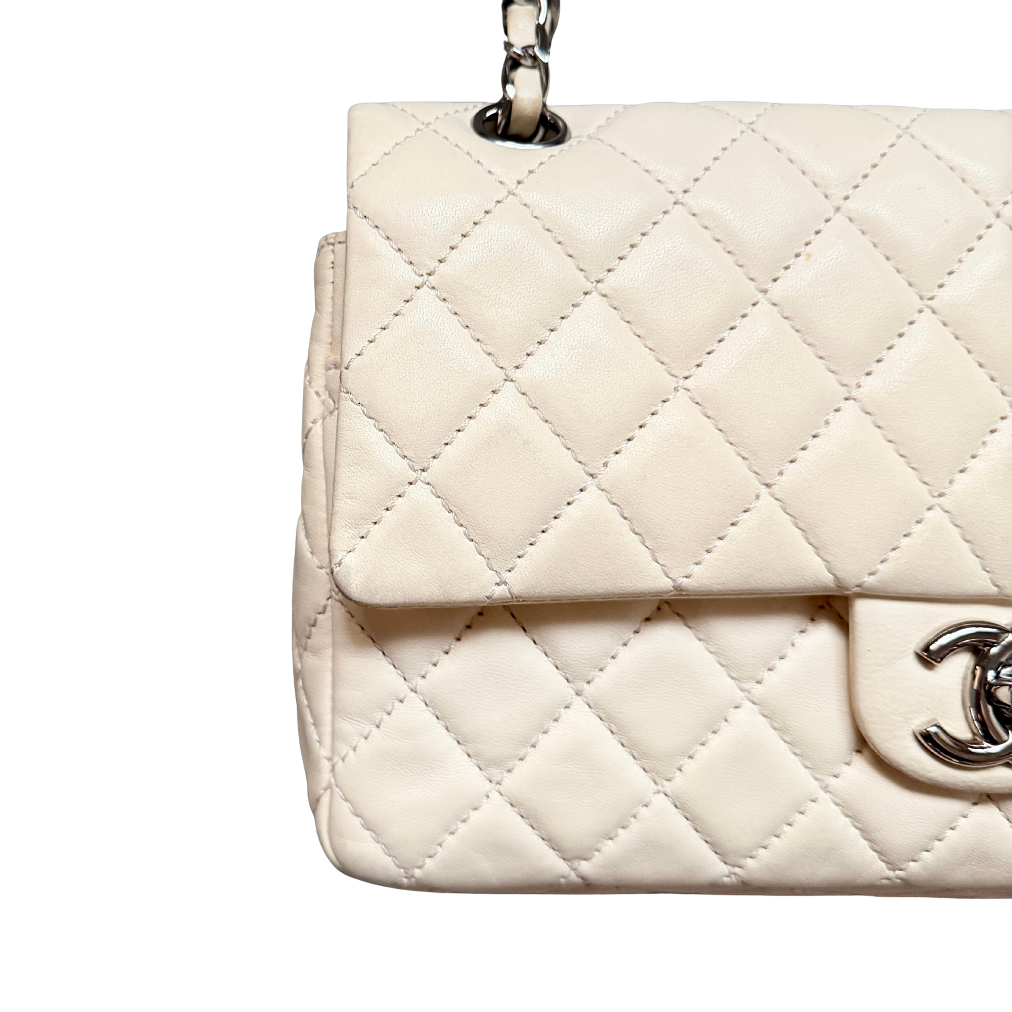 Chanel 25 Matelasse Quilted Double Flap Shoulder Bag Off-White