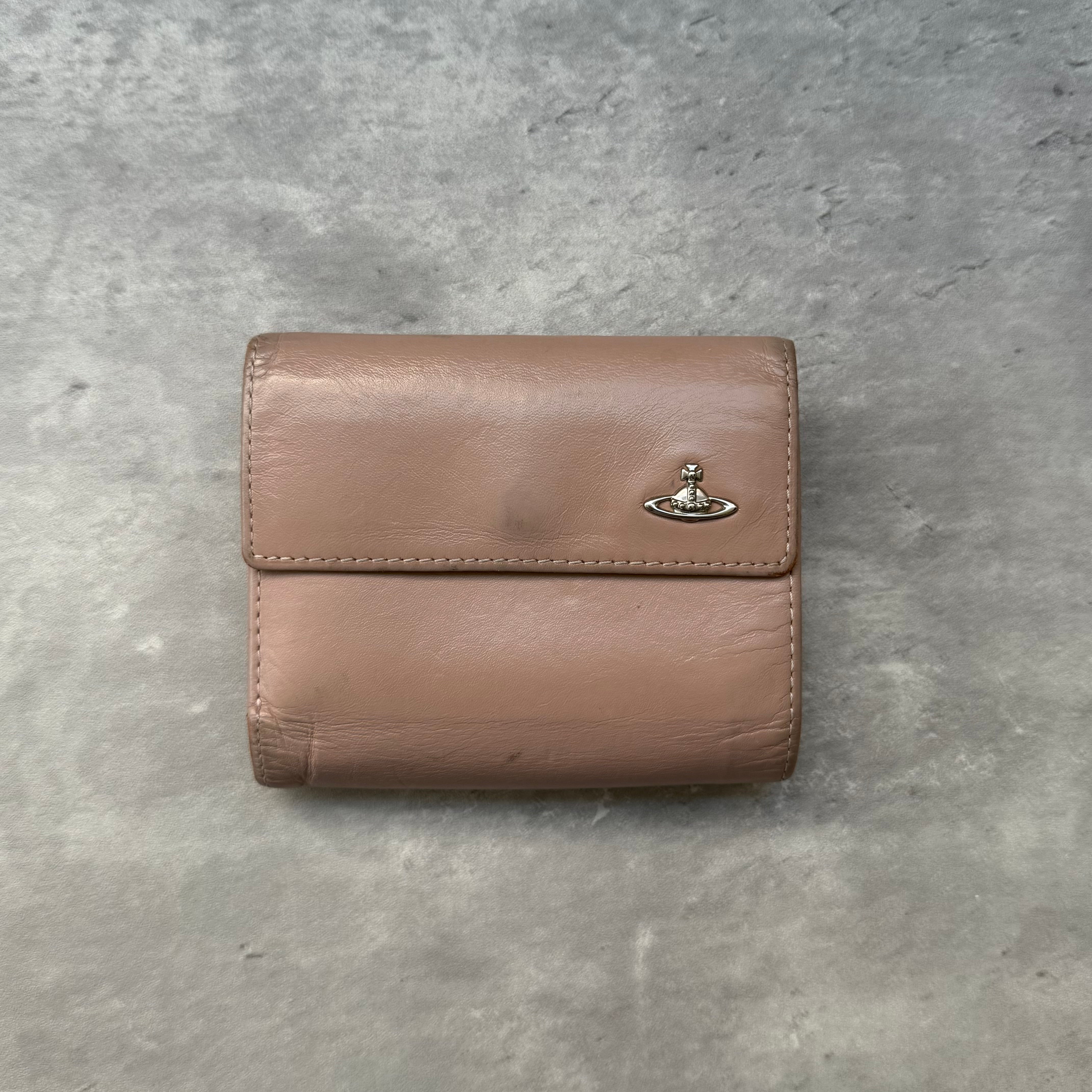 Vivienne Westwood Orb Trifold Wallet Light Pink, crafted in smooth leather with silver-tone Orb logo and kiss-lock coin pocket.