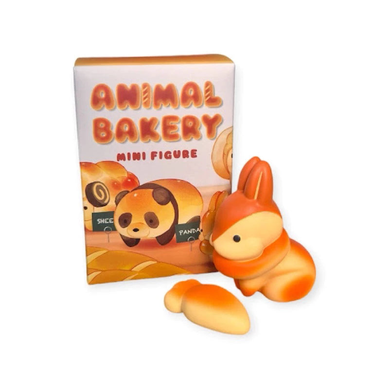 Animal Bakery Mini Figure – panda-shaped collectible bun toy with soft baked color tones and a kawaii design.