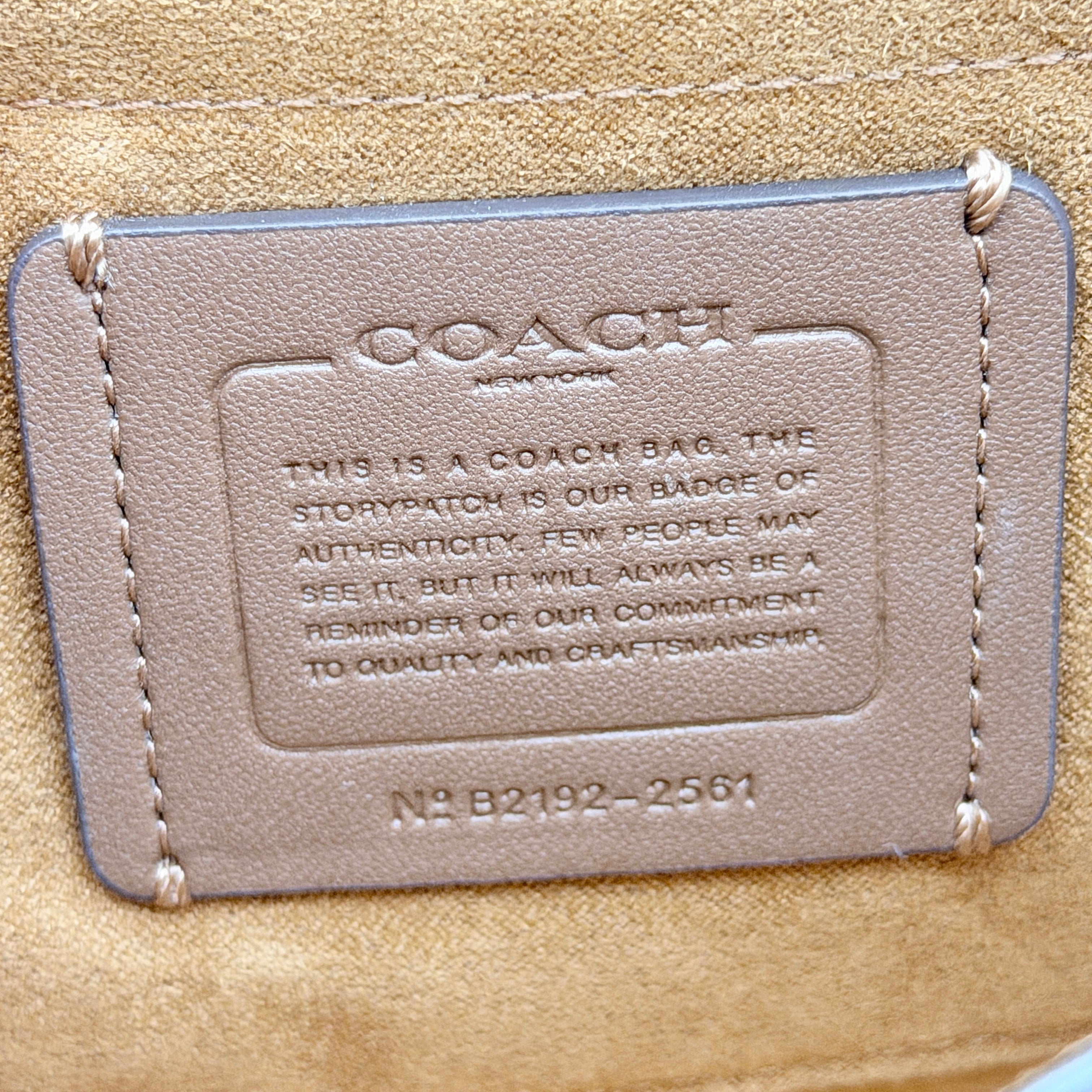Coach 2Way Klare Linear Quilting Shoulder Bag Cream