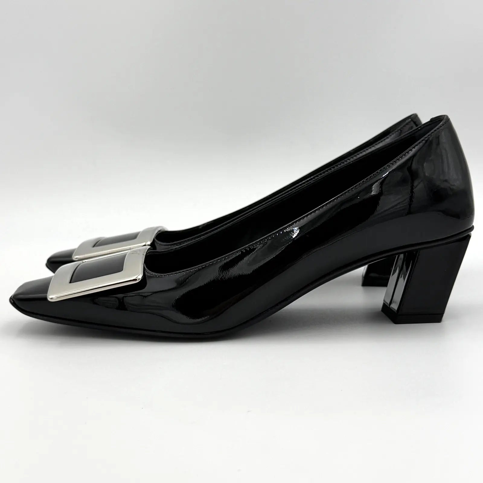 (EU34) Roger Vivier Belle Vivier Patent Pumps Black