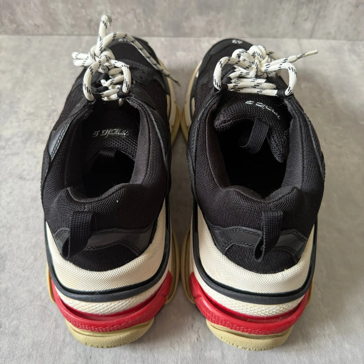 (EUR42/US9) Balenciaga Triple S Black White Red