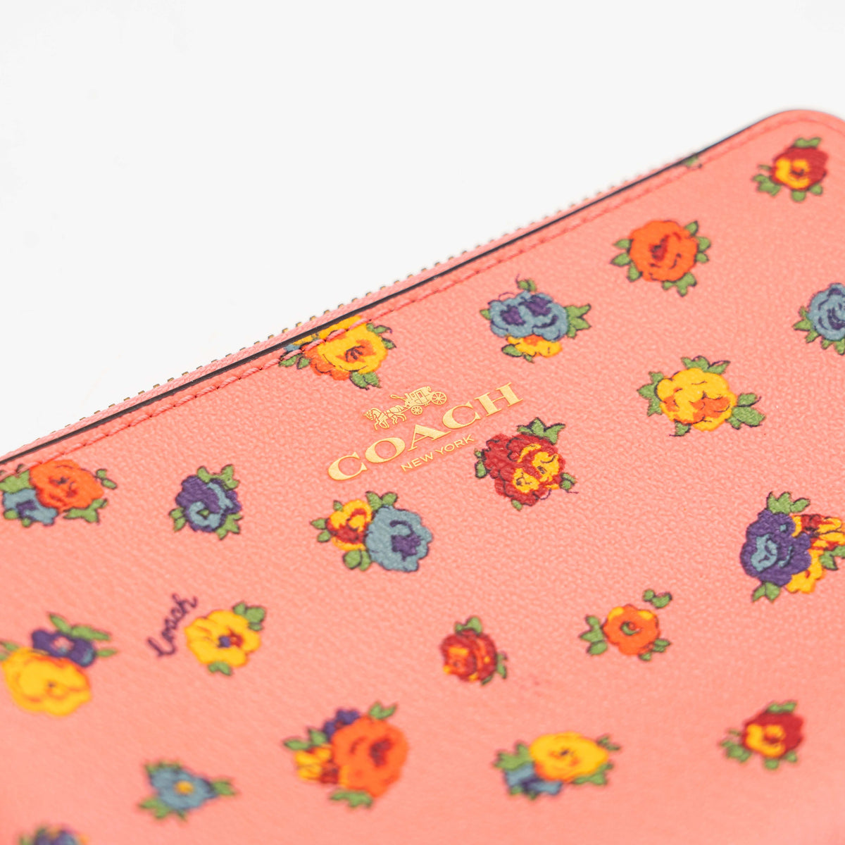 Coach Floral Corner Zip Wristlet Pink