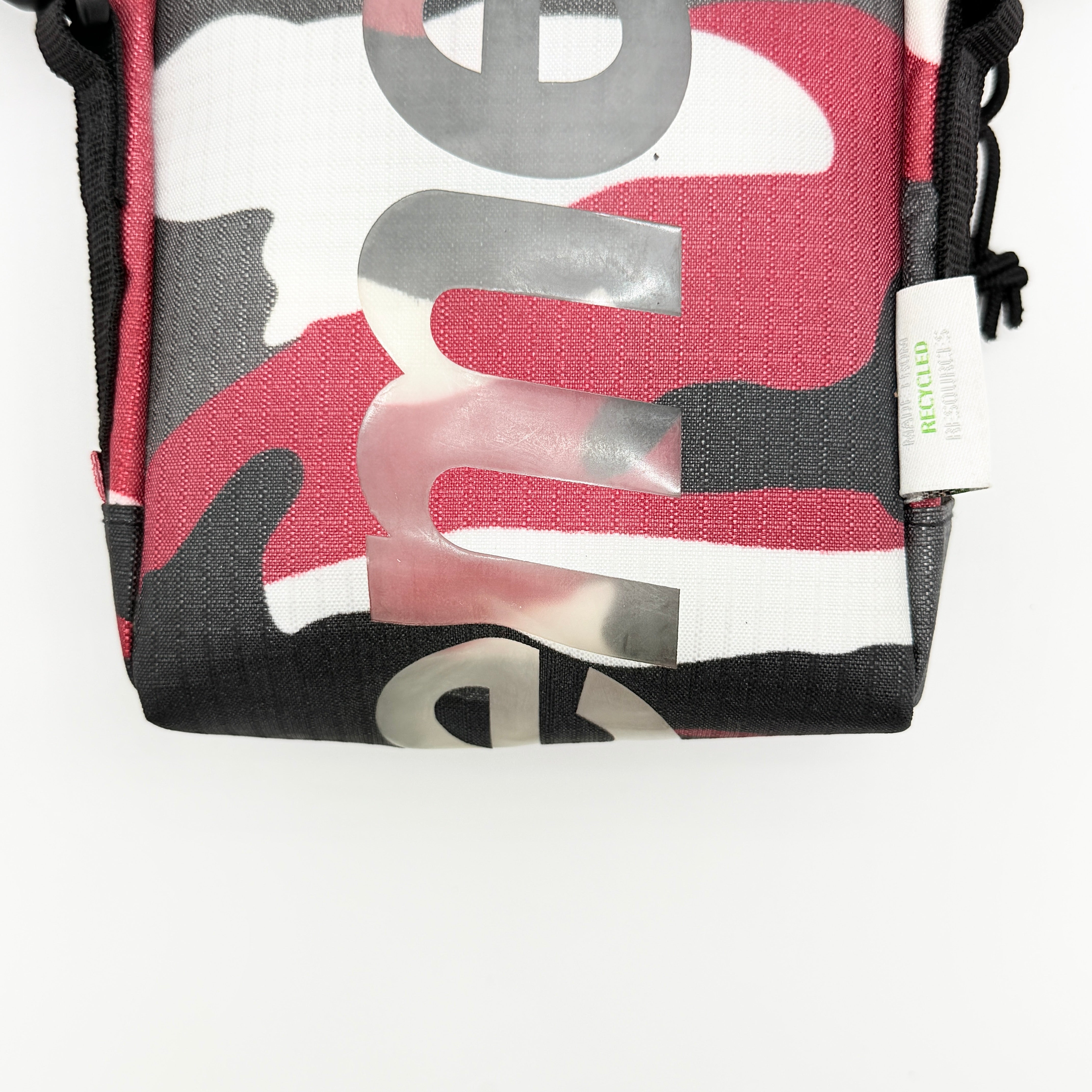 Supreme SS21 Neck Pouch Bag Red Camo