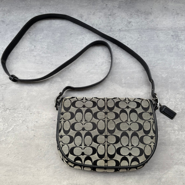 Coach Signature Canvas Crossbody Bag Black/Grey