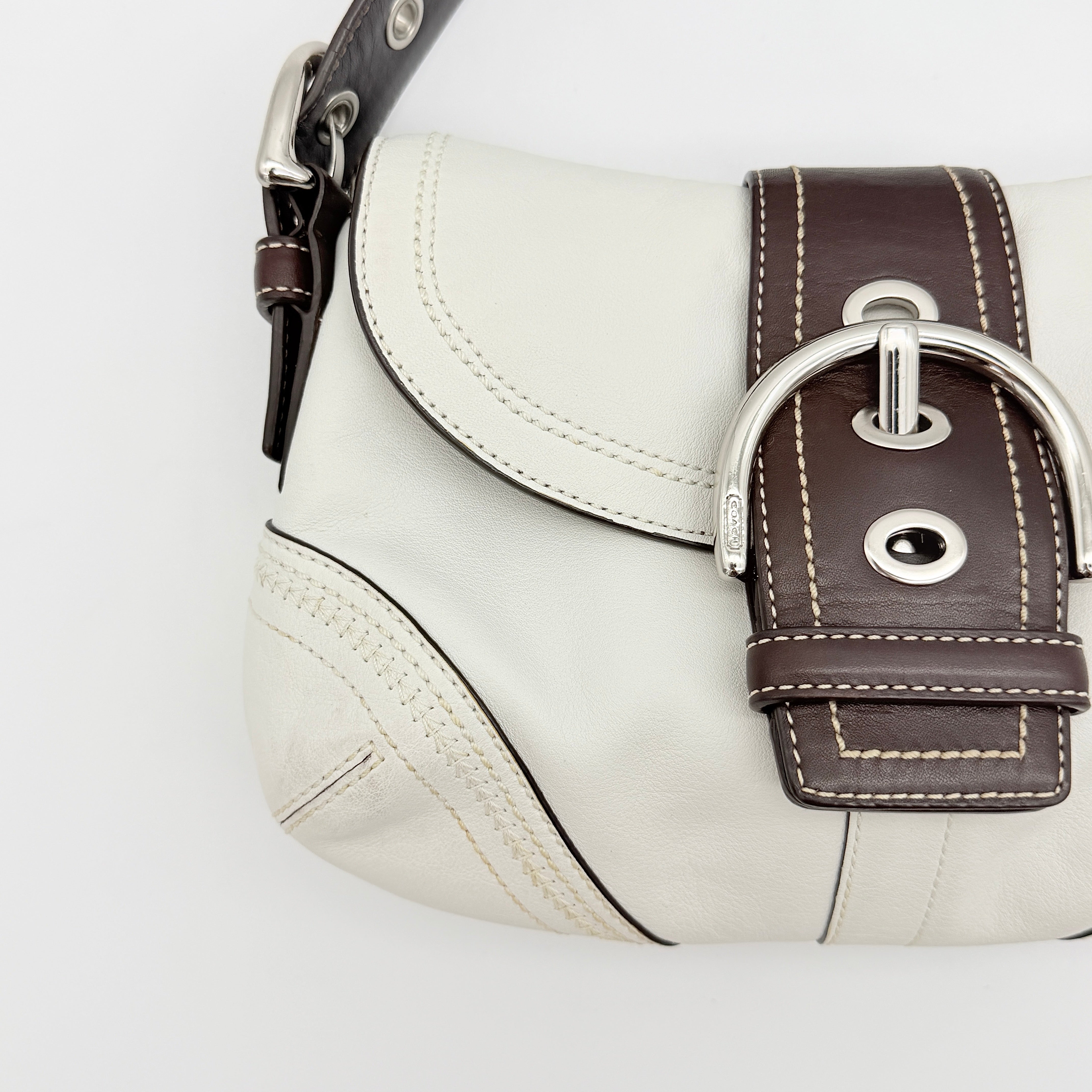 Coach Y2K Signature Soho Buckle Shoulder Bag Ivory/Brown