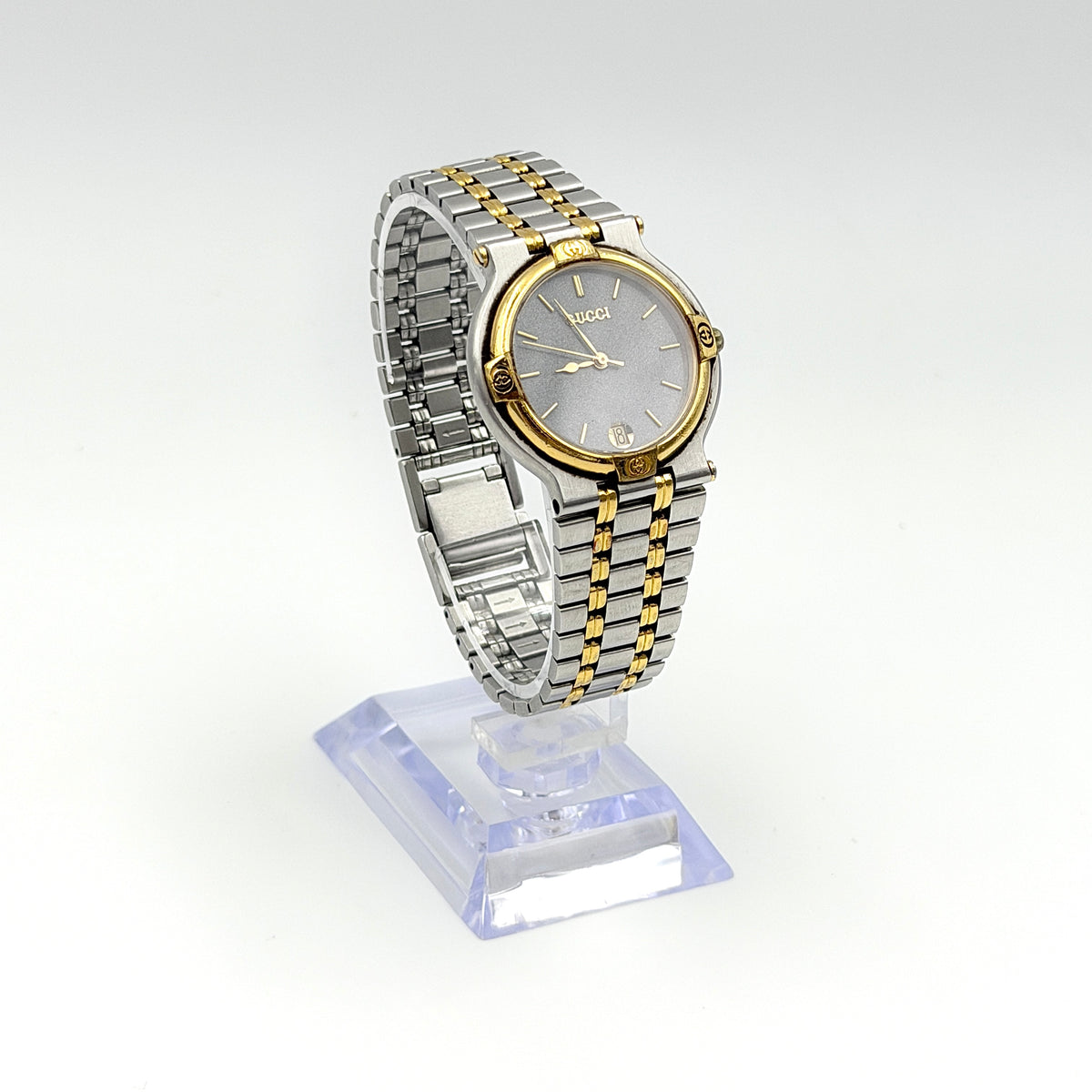 Gucci 9000M Black Dial Stainless Steel Watch Gold/Silver