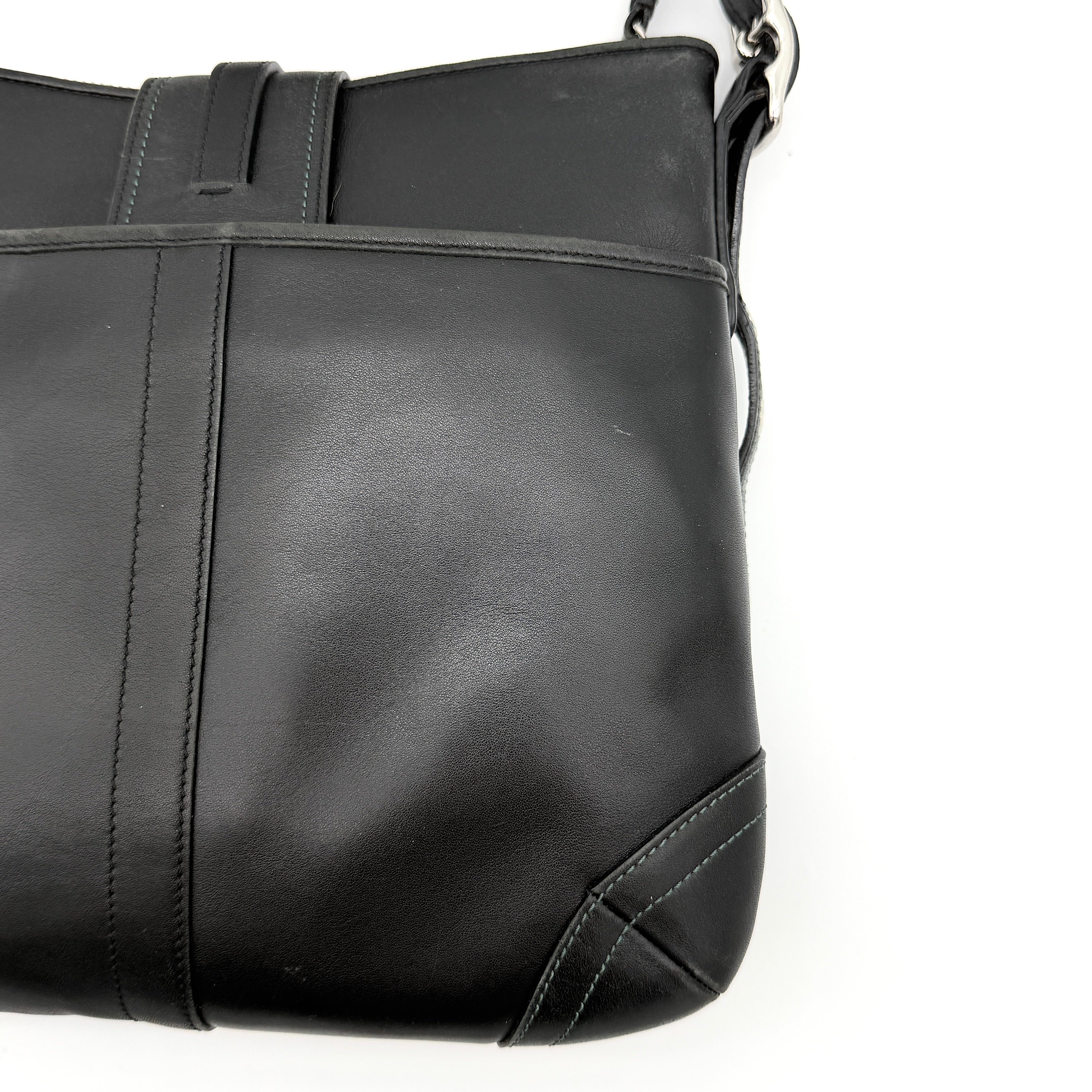 Coach Hamptons Hobo Clip Crossbody Bag Black