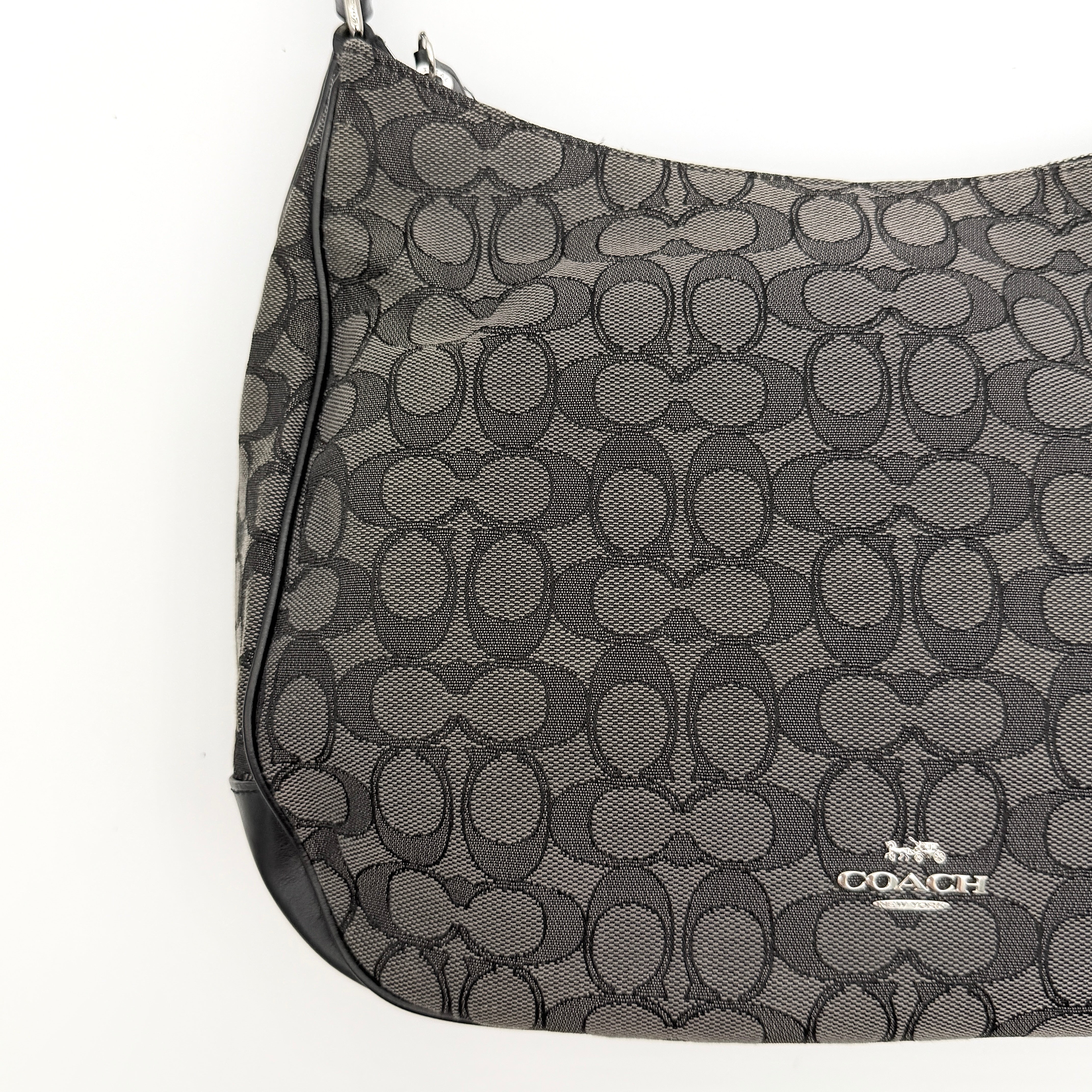 Coach Signature Hobo Shoulder Bag Grey/Black