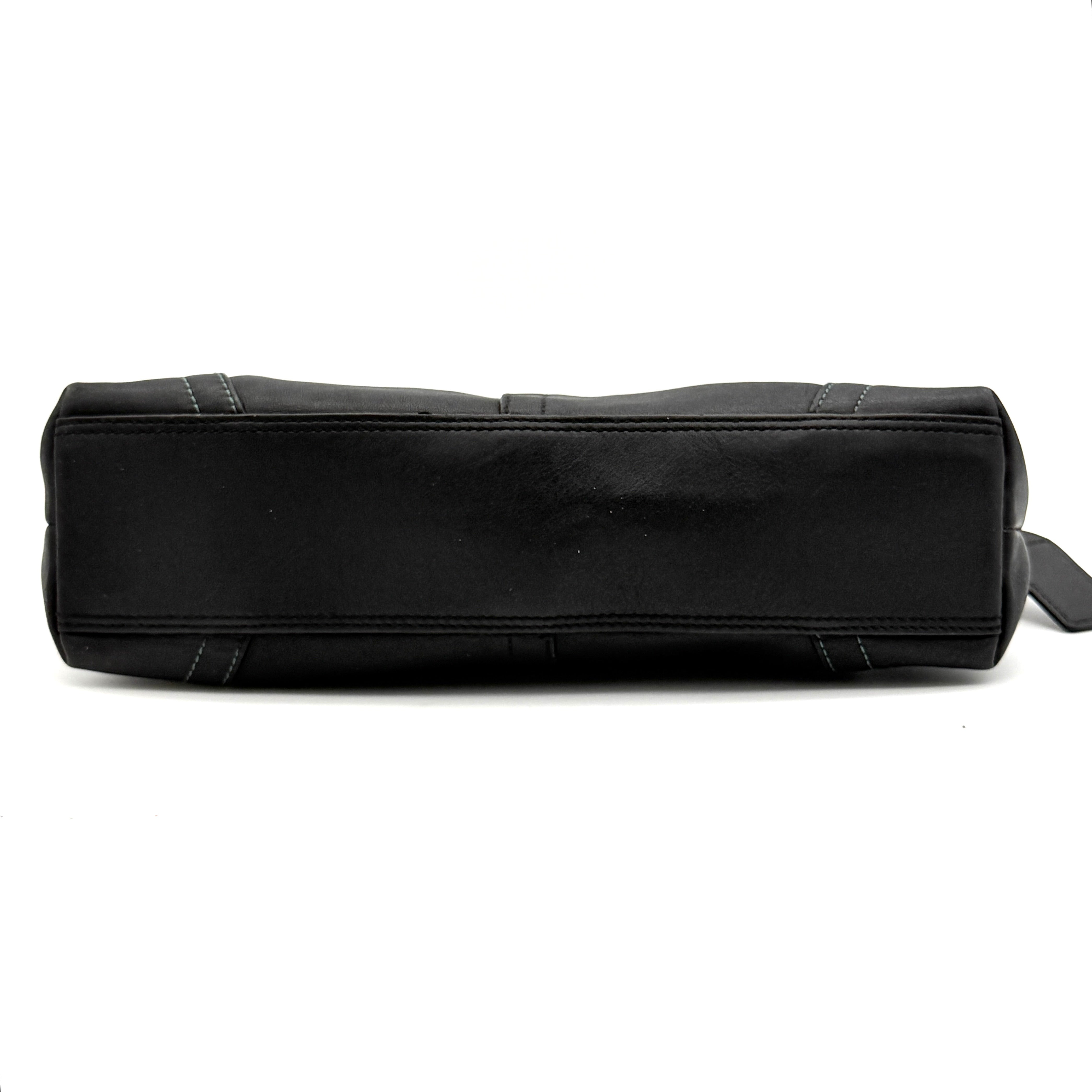 Coach Y2K Hampton Demi Baguette Shoulder Bag Black