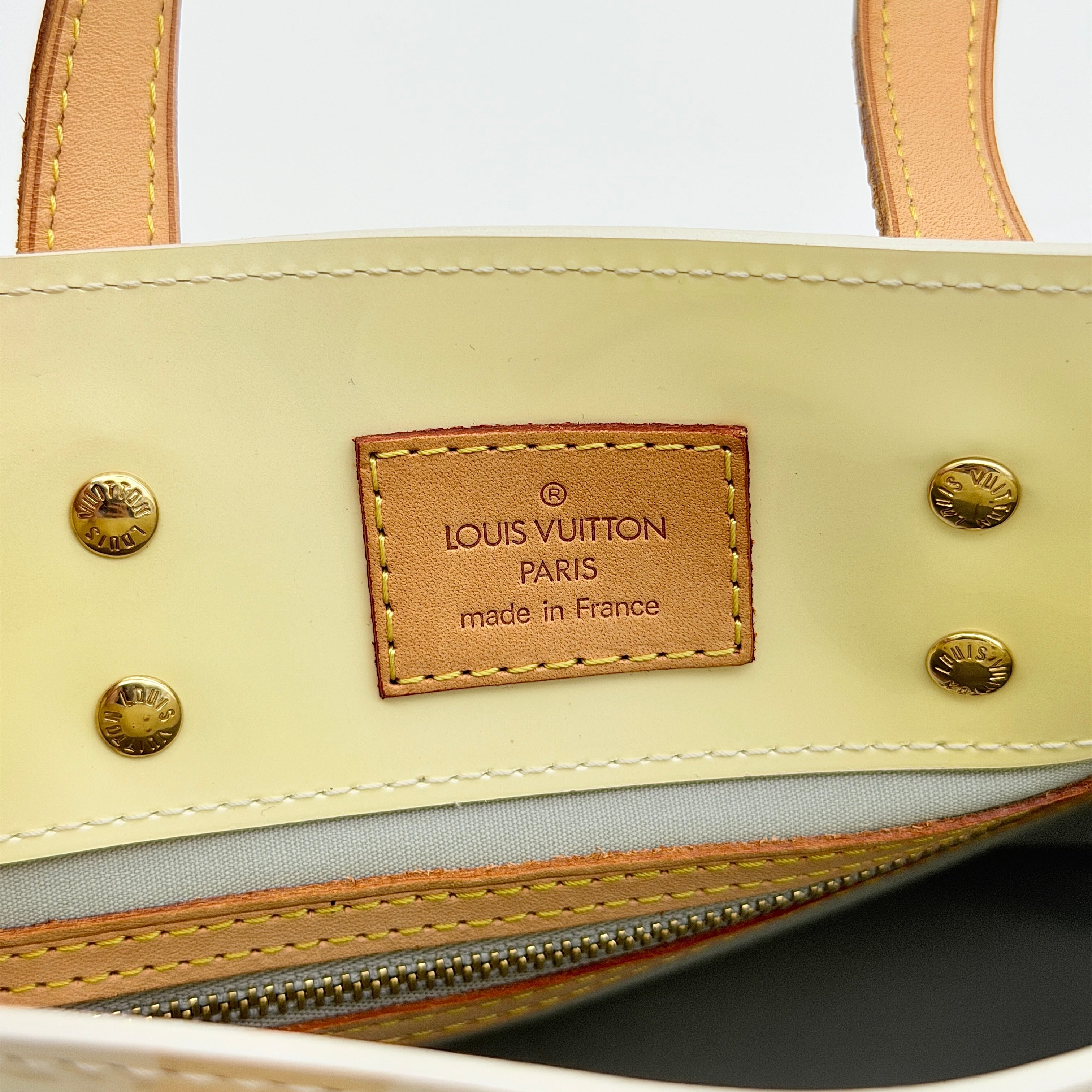 Louis Vuitton Monogram Vernis Reade PM Handbag Perle