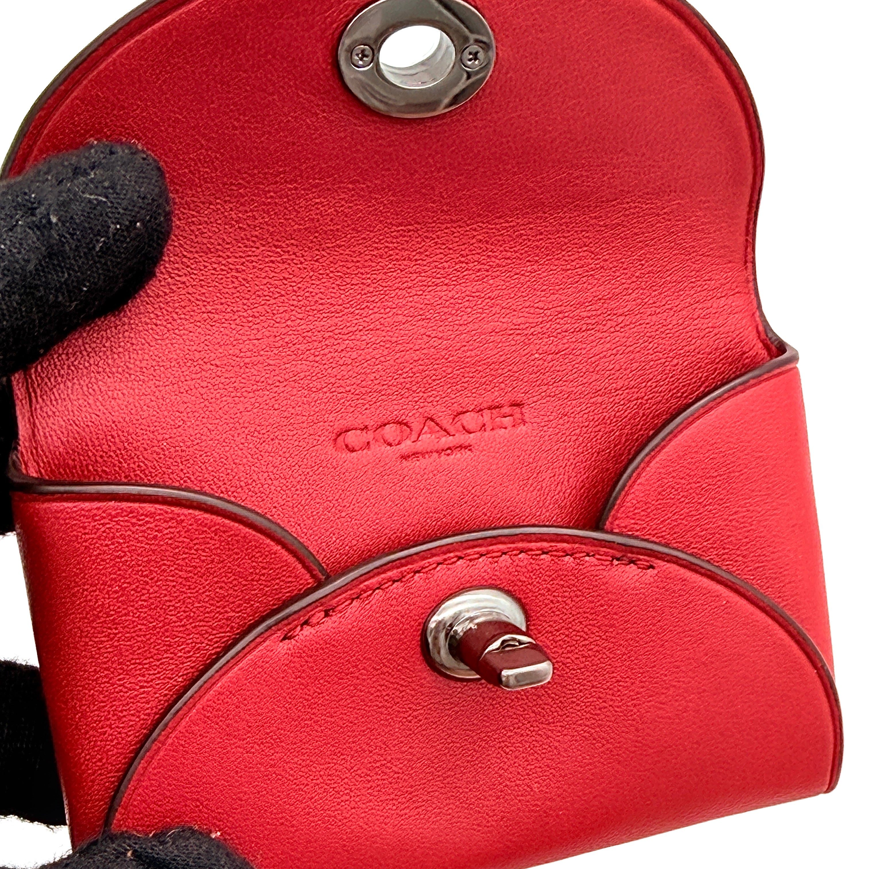 Coach Dinosaur Turnlock Card Case Red