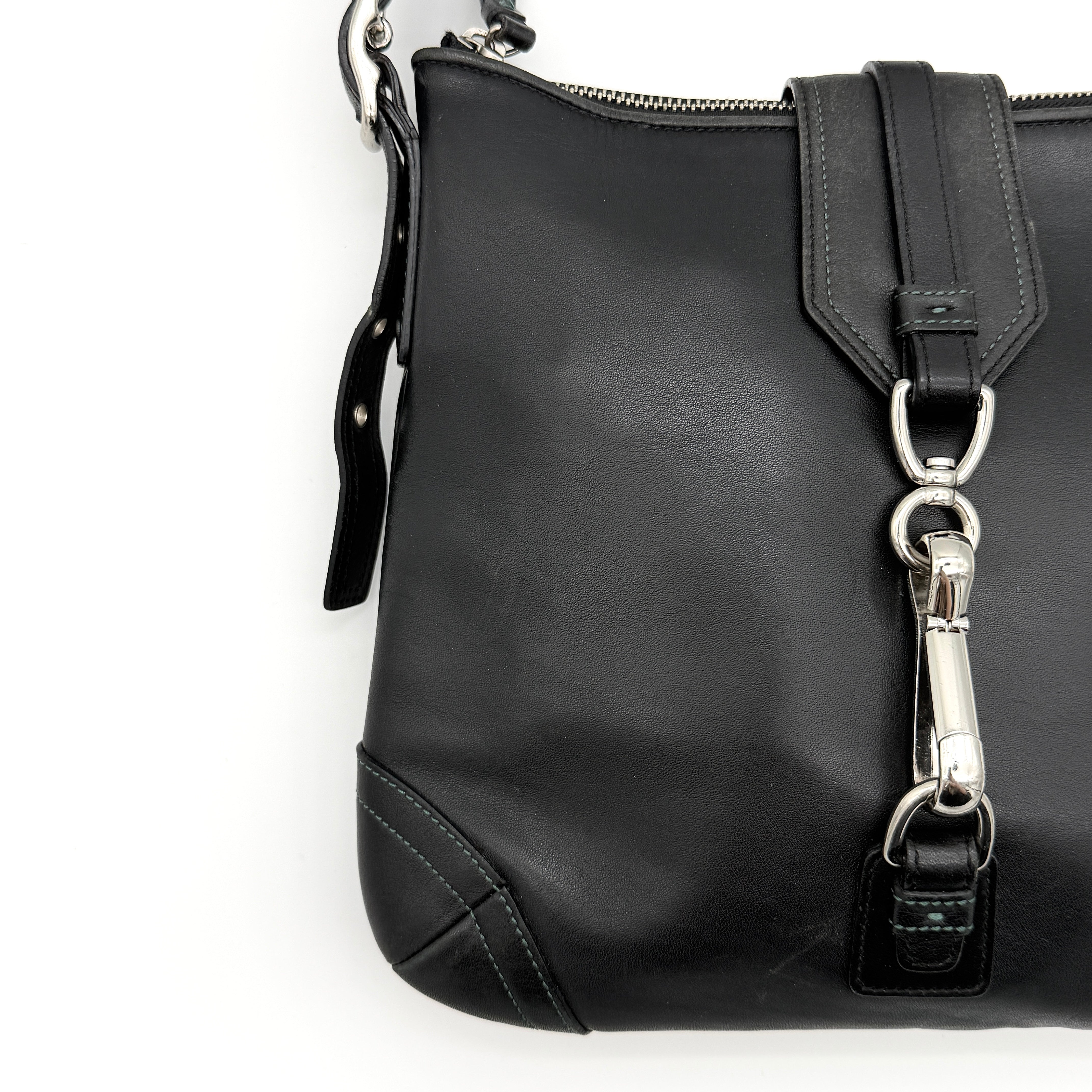 Coach Hamptons Hobo Clip Crossbody Bag Black