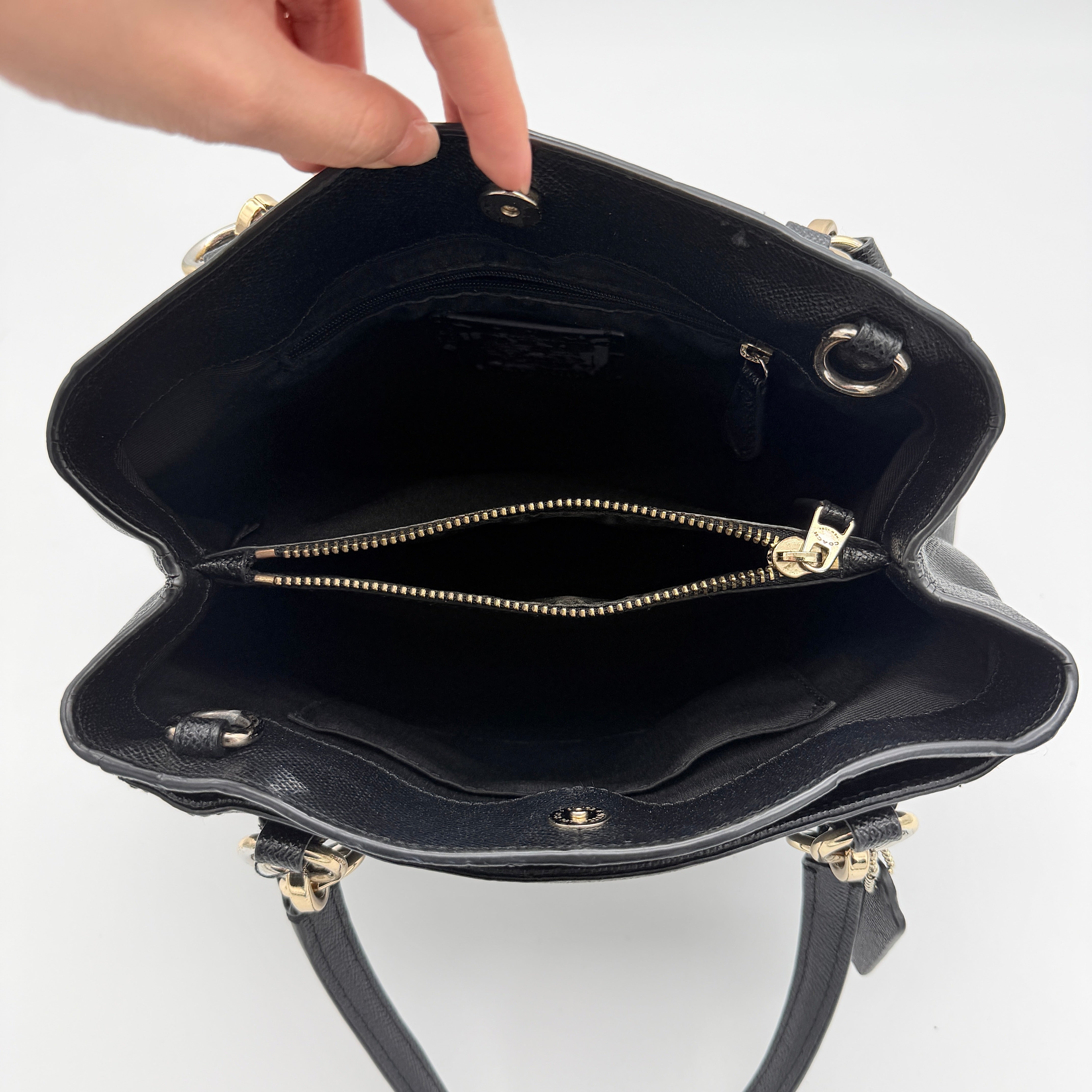Coach 2Way Minetta Satchel Handbag Black