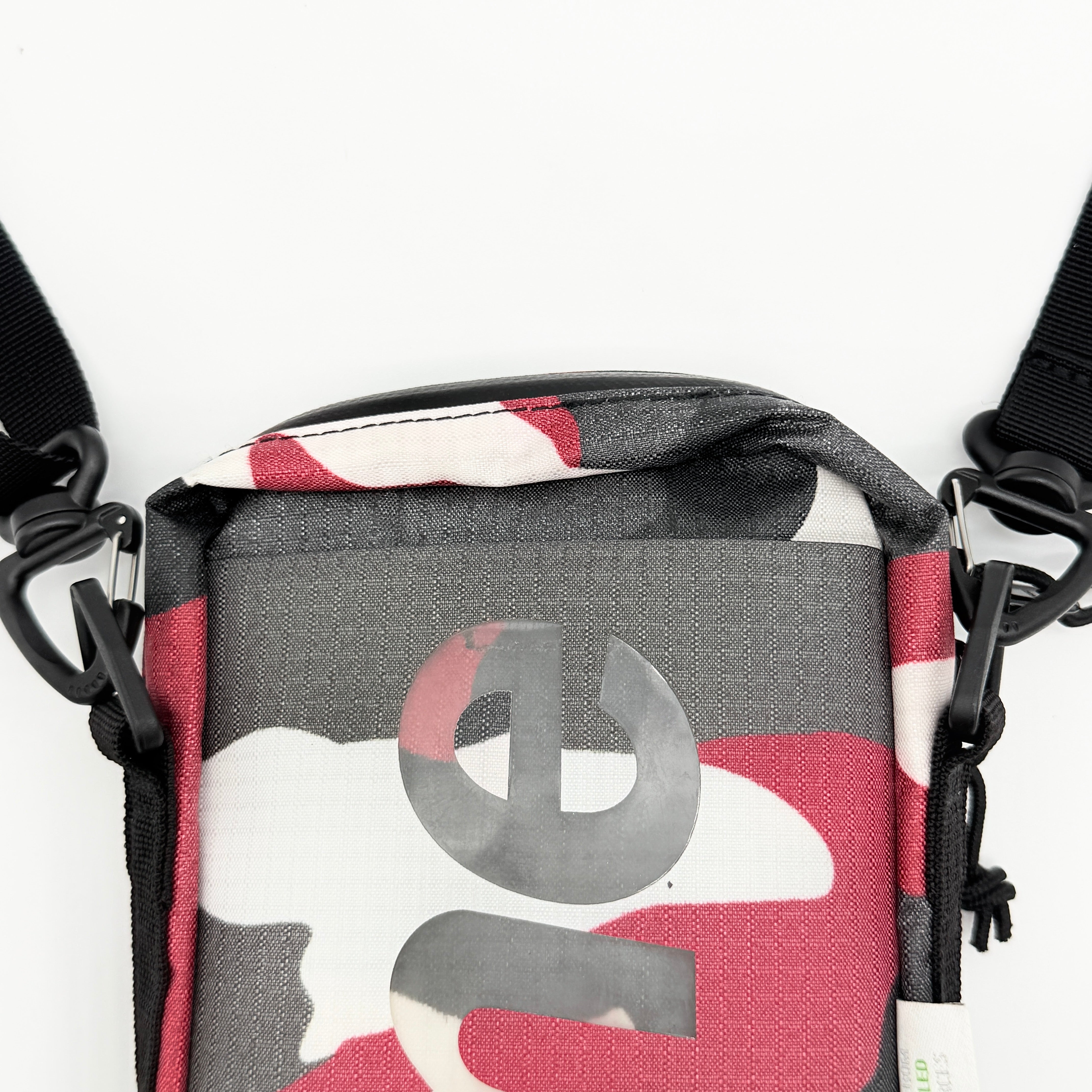 Supreme SS21 Neck Pouch Bag Red Camo