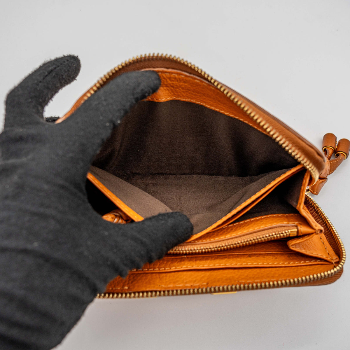 Chloé Marcie Leather Zip Wallet Tan