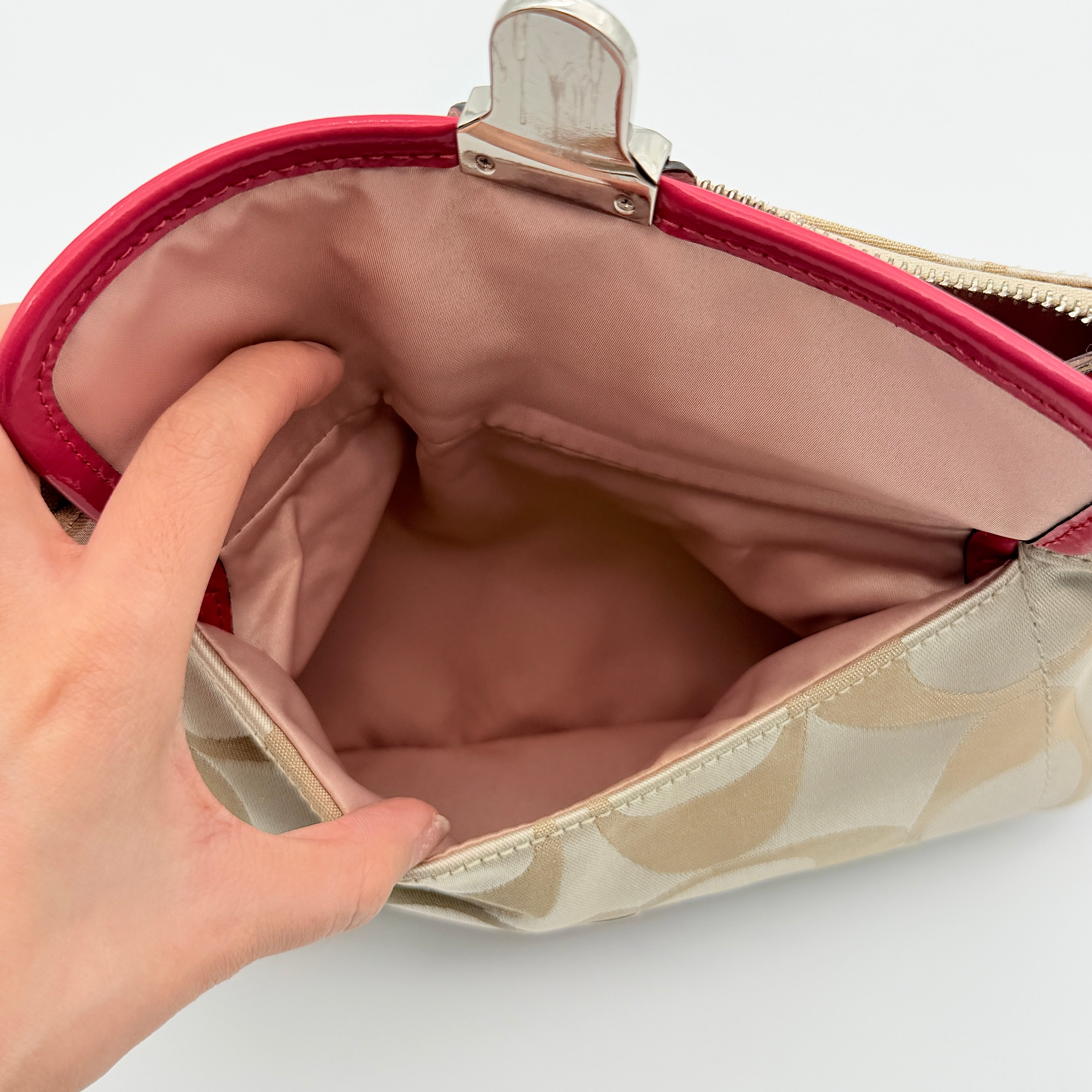Coach 2Way Signature Shoulder Bag Beige/Pink