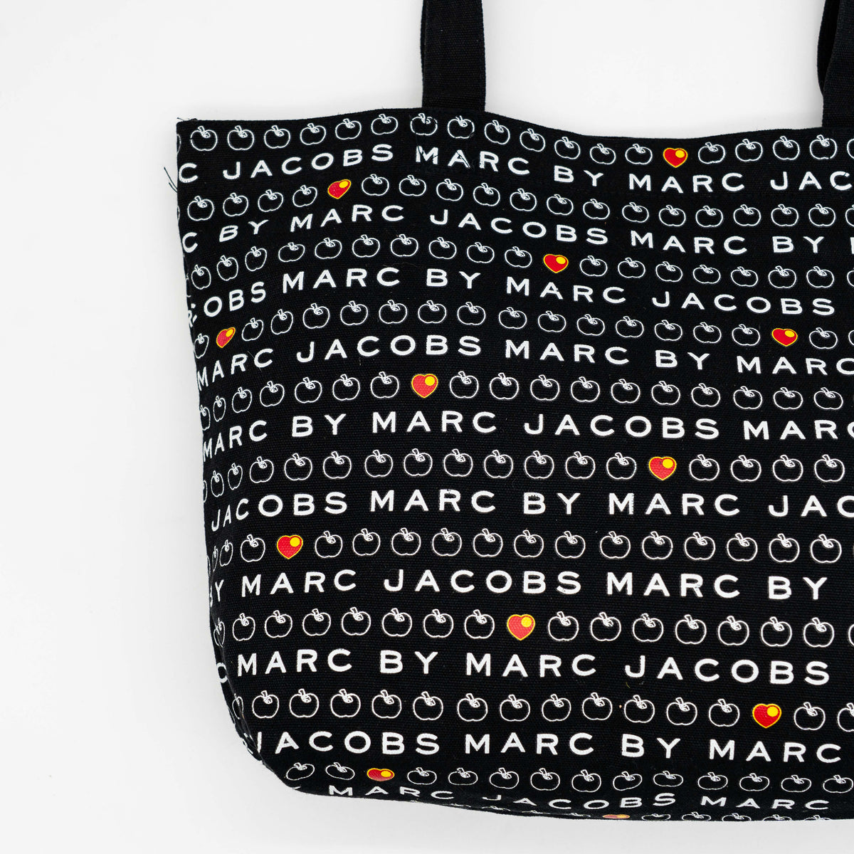 Marc by Marc Jacobs Monogram Apple Heart Tote Bag Black/White