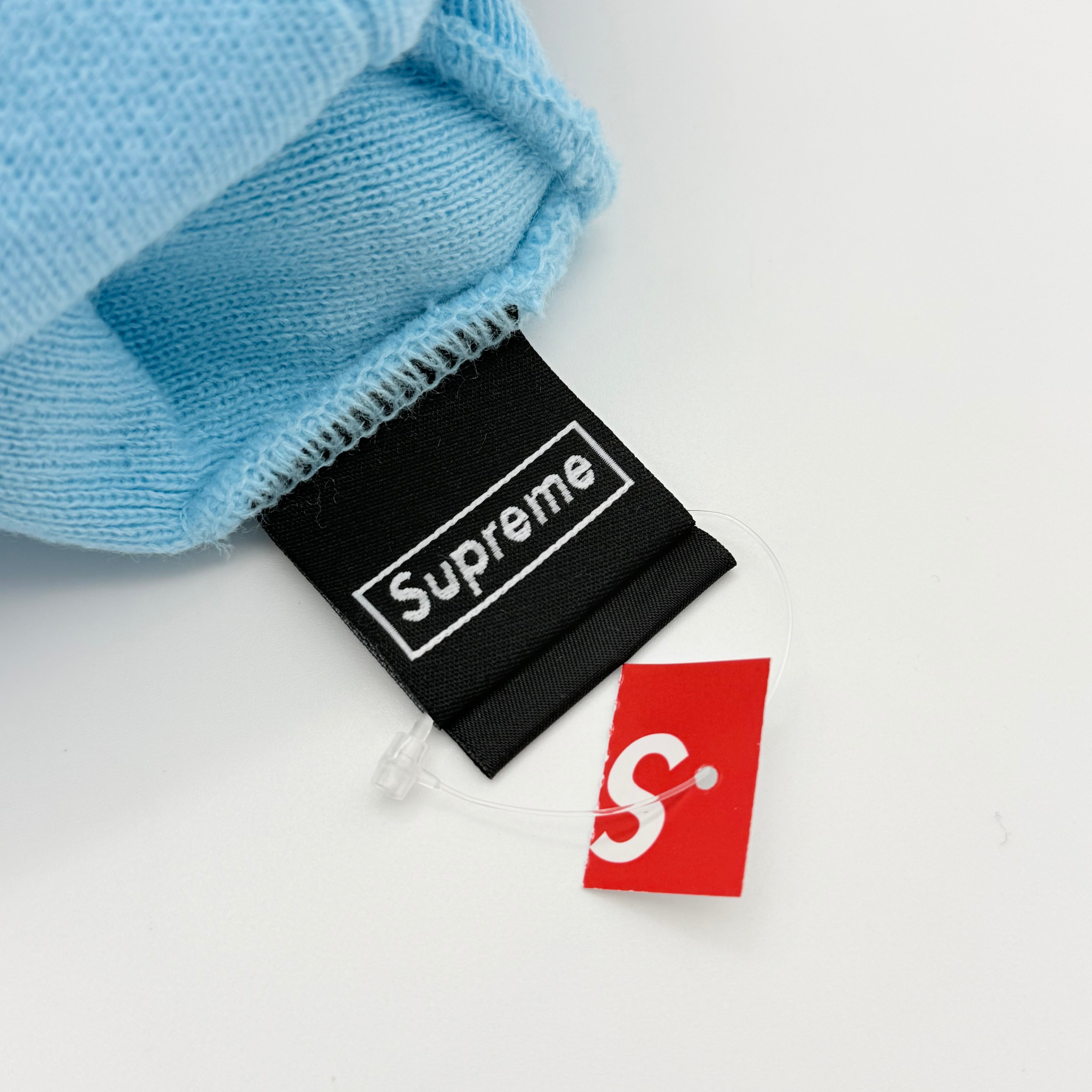 Supreme x New Era Devil S Logo Beanie Light Blue