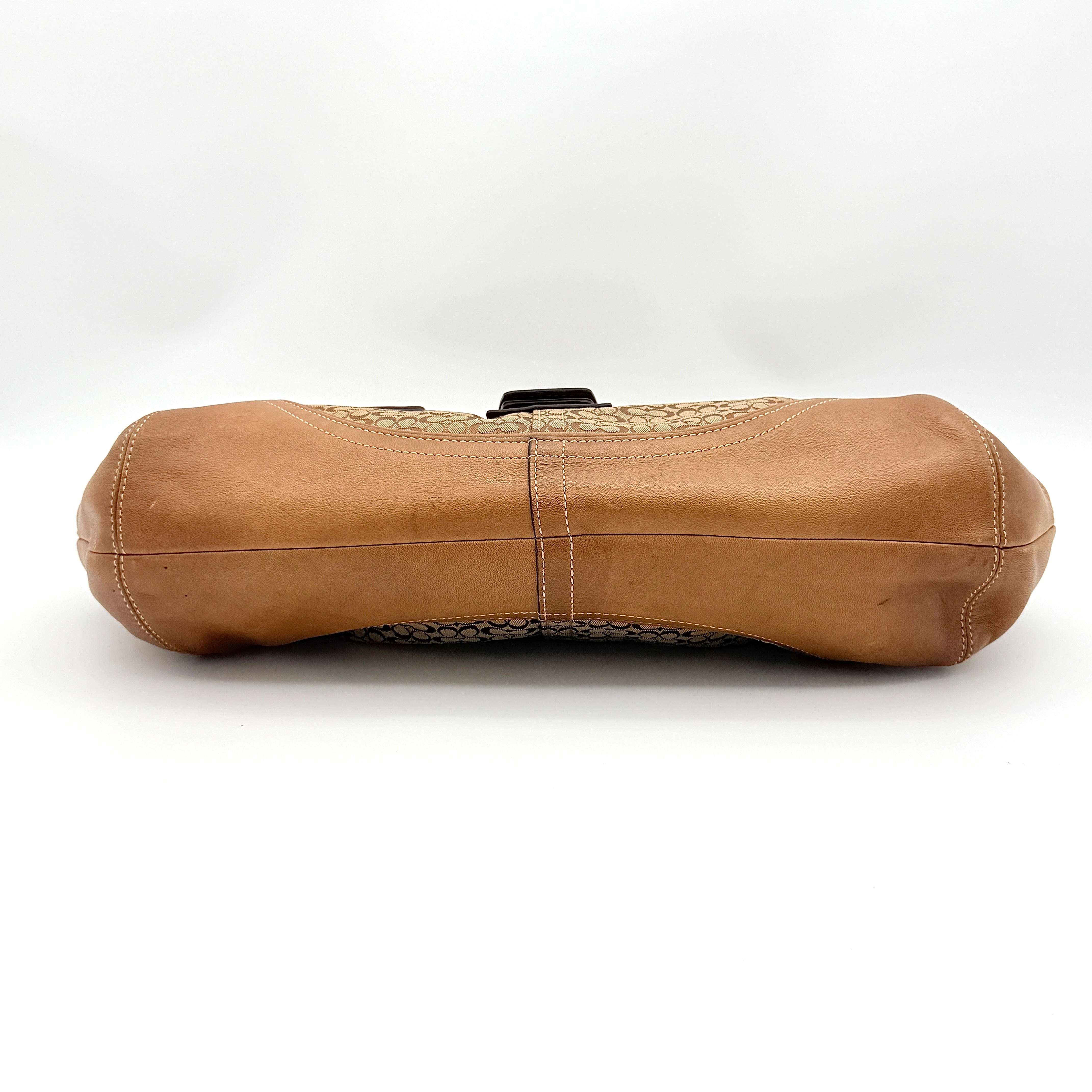 Coach Y2K Signature Soho Shoulder Bag Beige/Tan